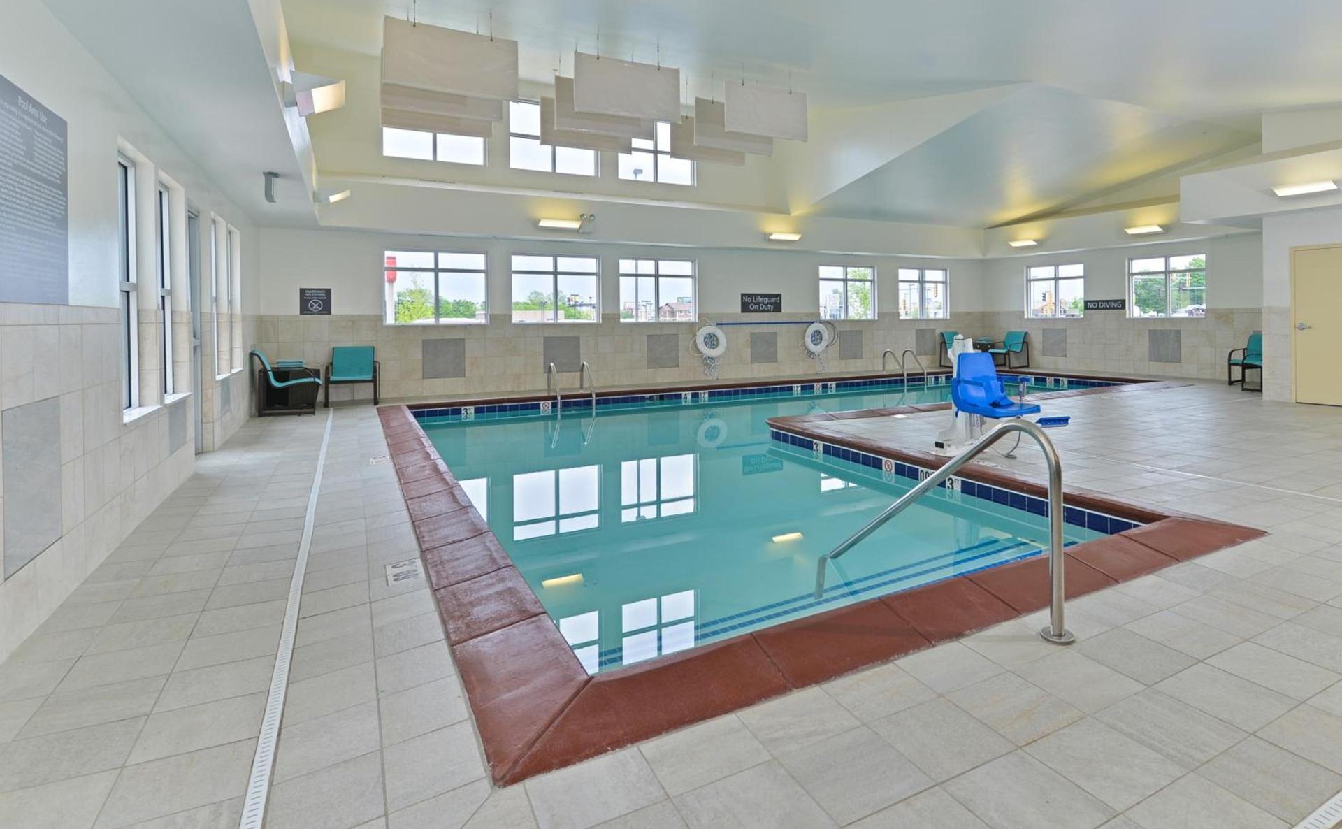 Residence Inn by Marriott Champaign photo 4