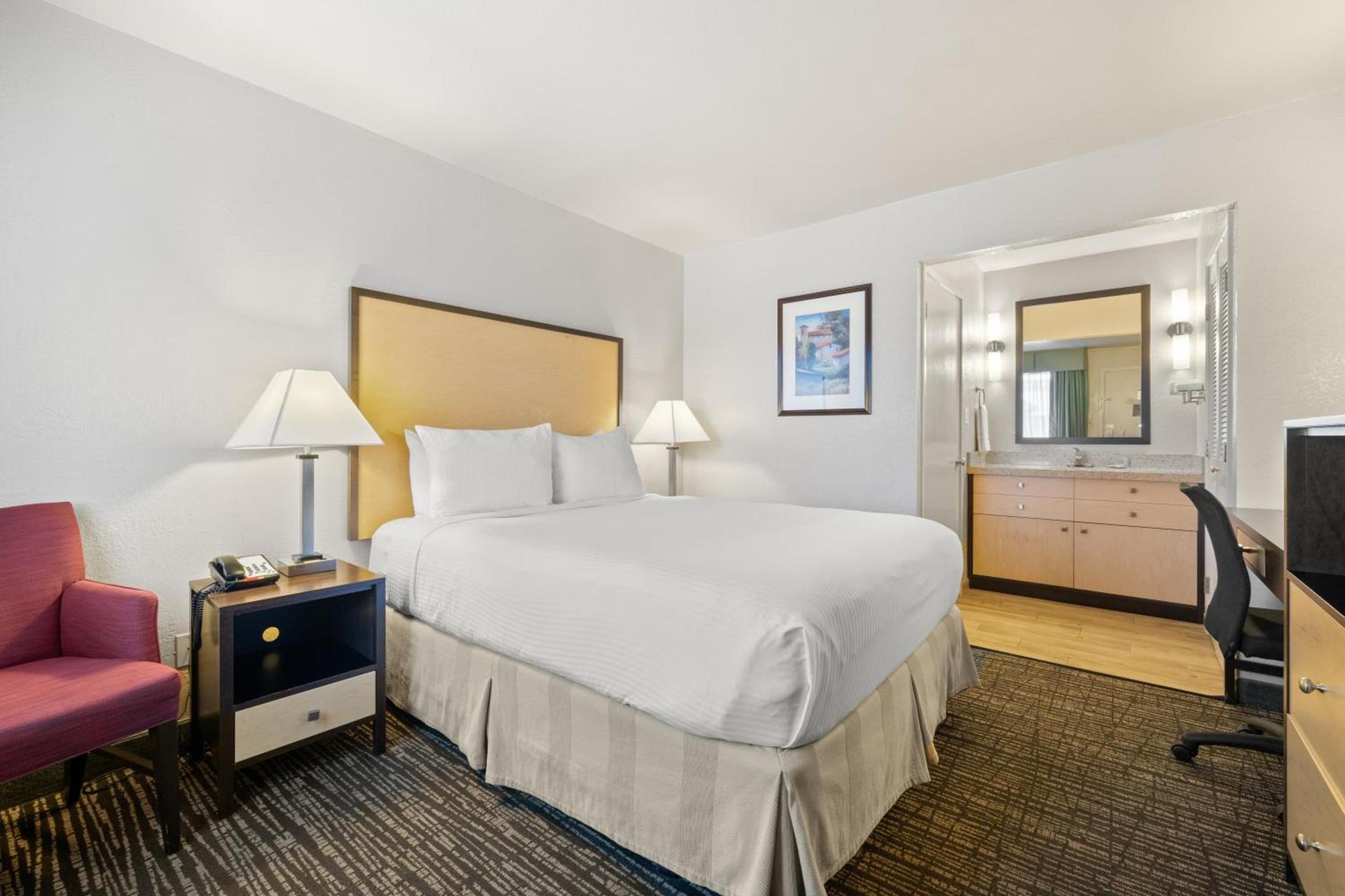 Best Western Petaluma Inn photo 56