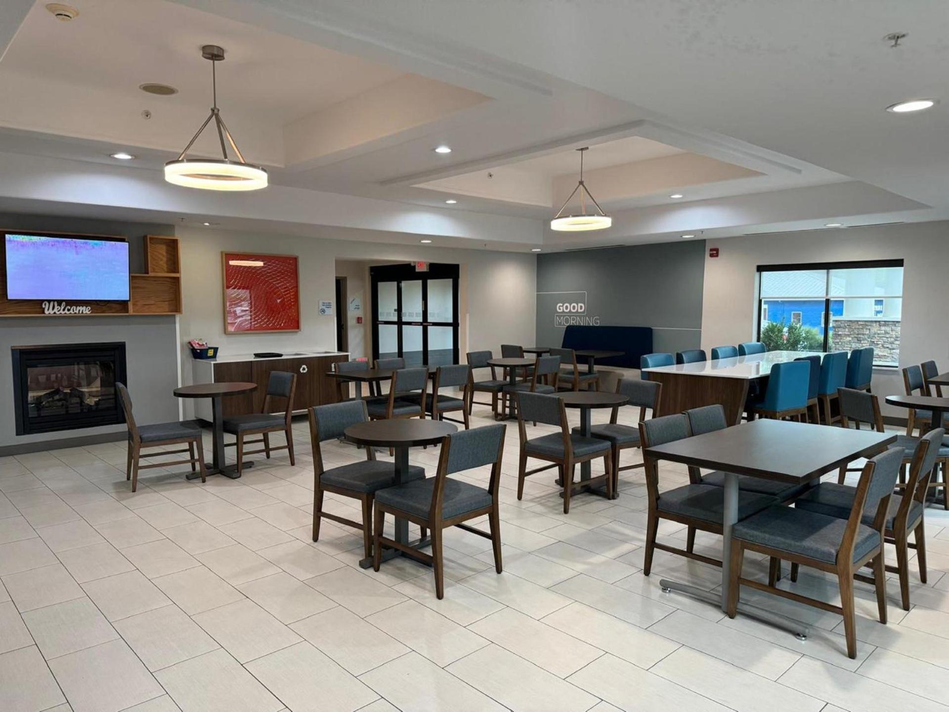 Holiday Inn Express & Suites Ripley by IHG photo 53