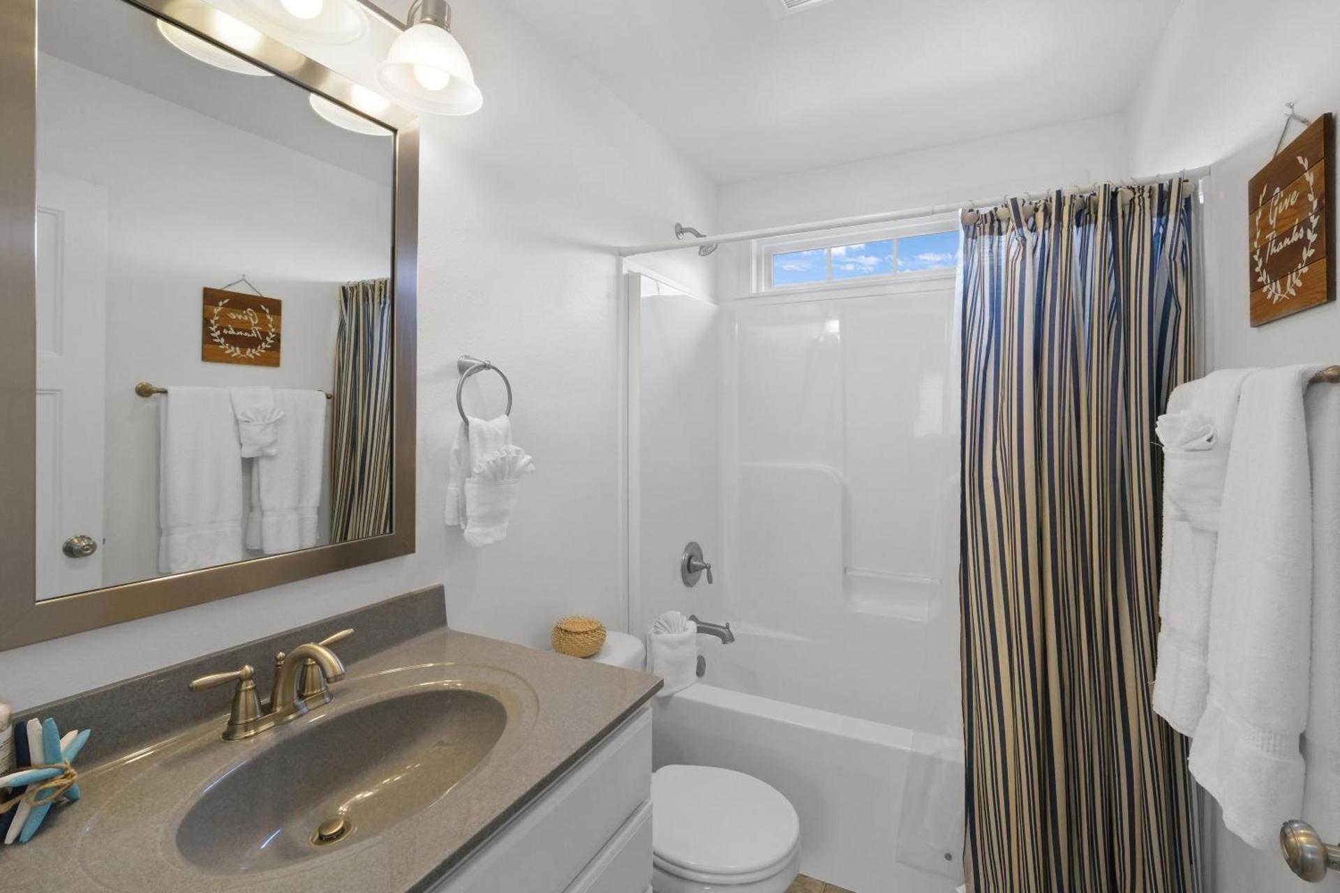 Spyglass Inn photo 23
