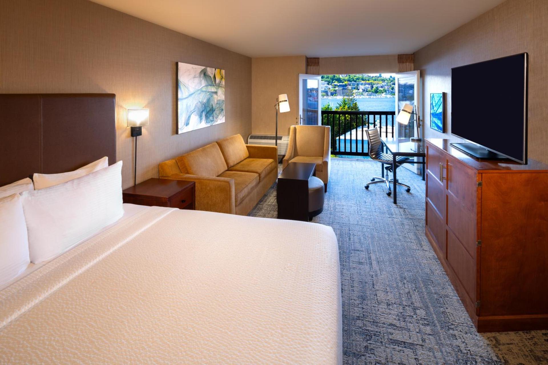 Silver Cloud Hotel - Seattle Lake Union photo 3