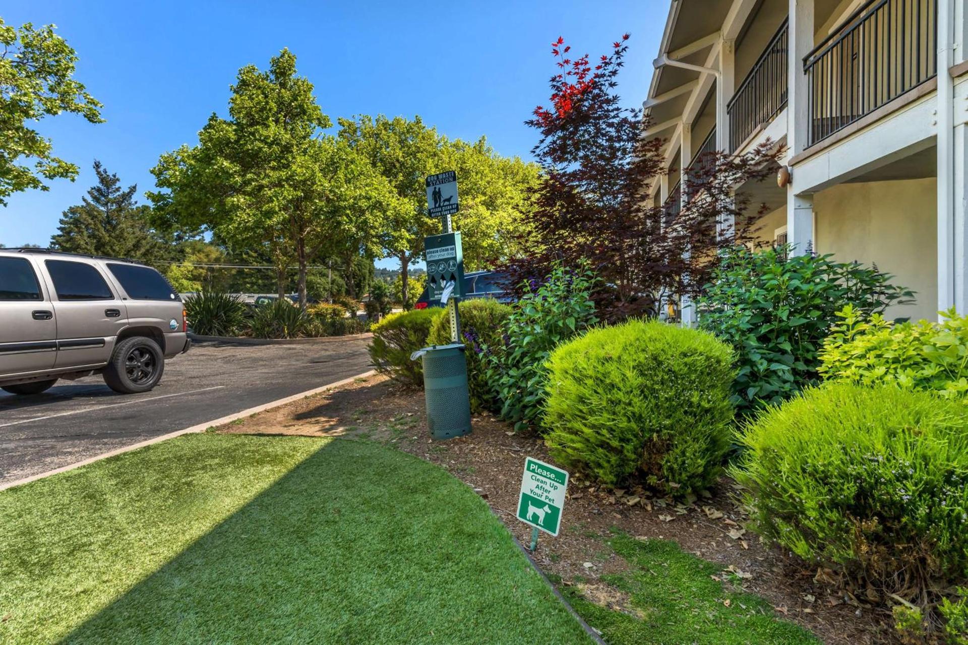 Best Western Plus Inn Scotts Valley photo 24