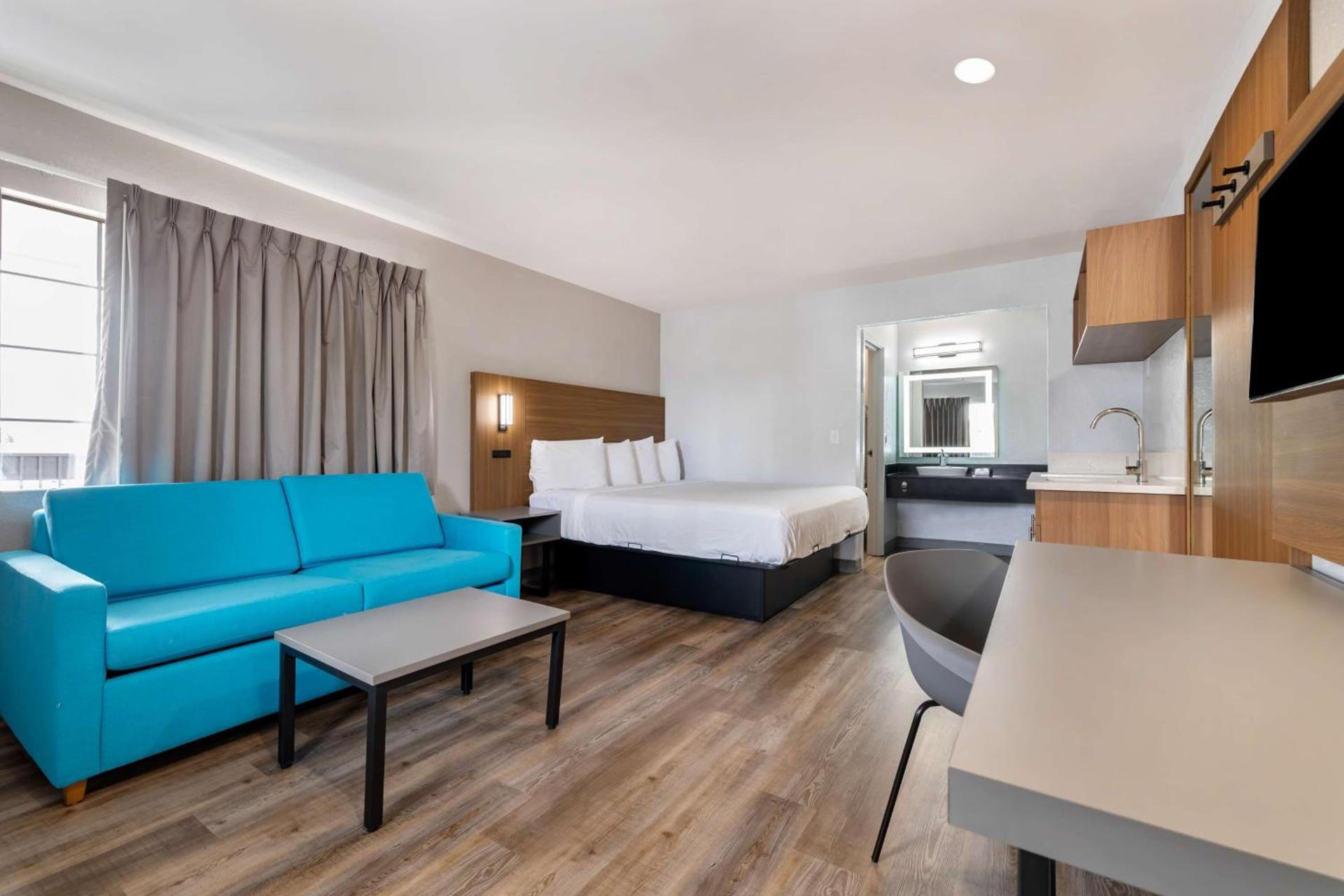 Motel 6-Santa Ana, CA photo 11