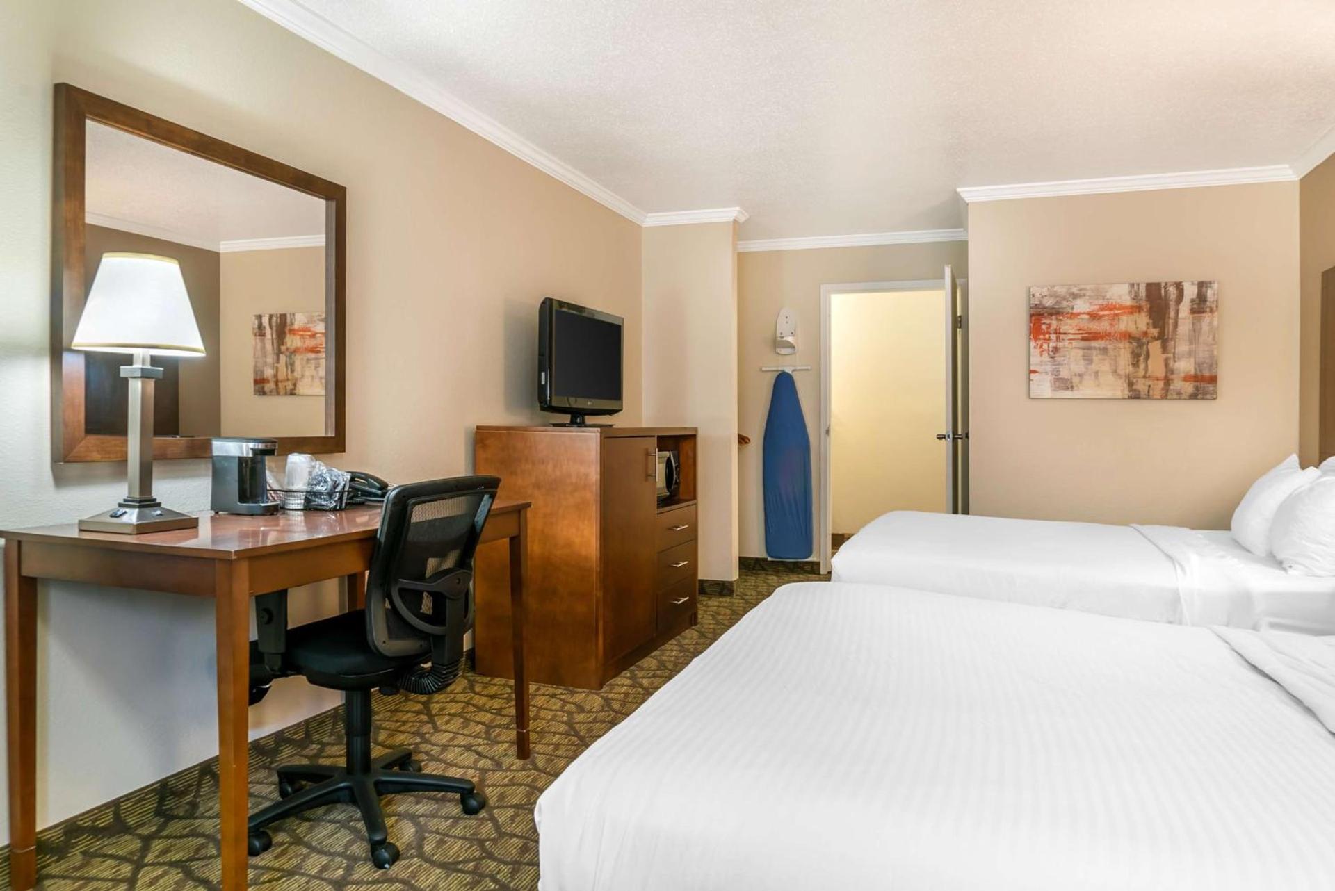 Best Western of Hartland photo 18