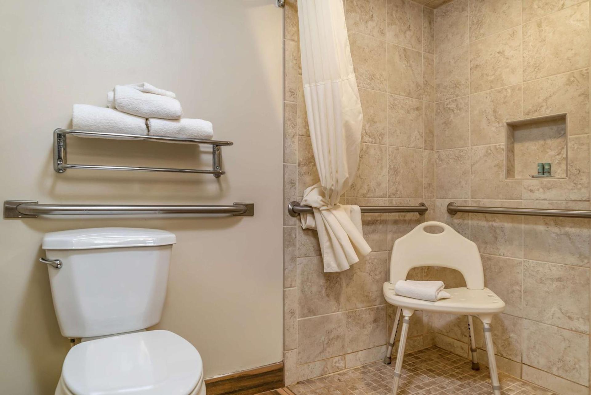 Best Western of Hartland photo 19