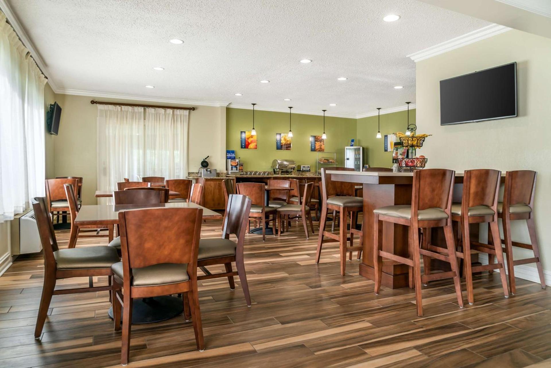 Best Western of Hartland photo 41