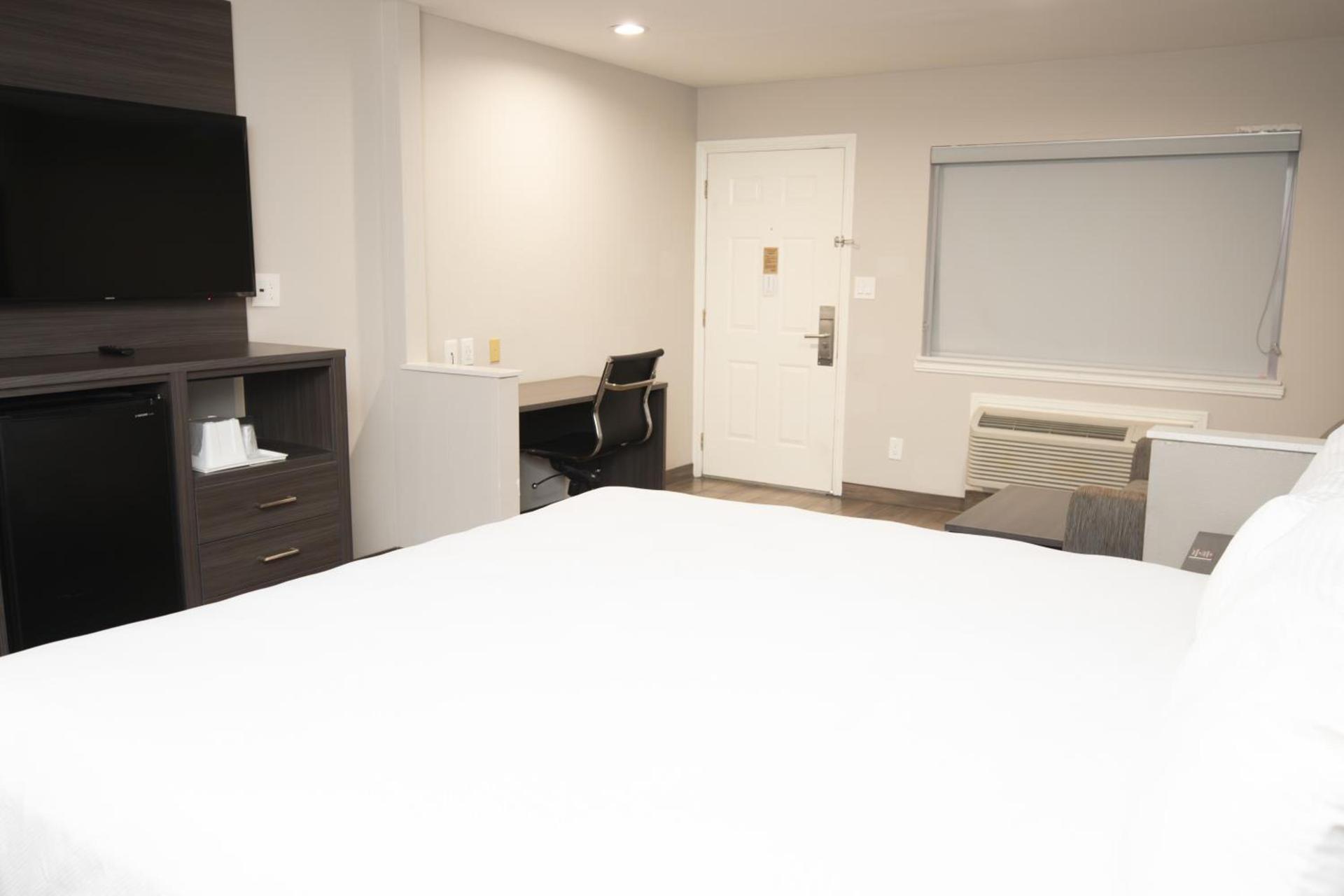 Americas Best Value Inn Harlingen photo 28