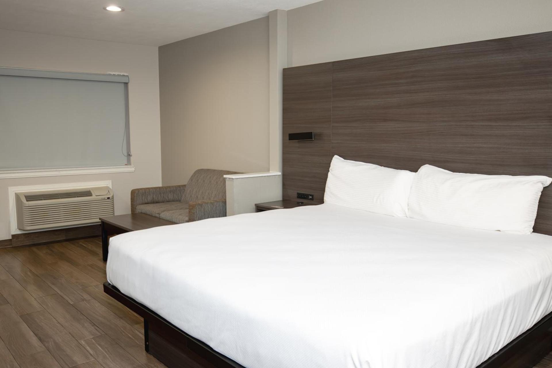Americas Best Value Inn Harlingen photo 22
