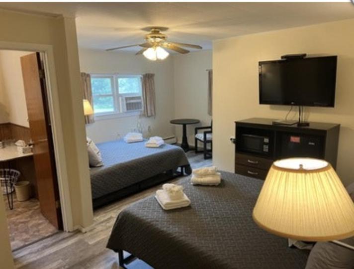 Colton Point Motel photo 36