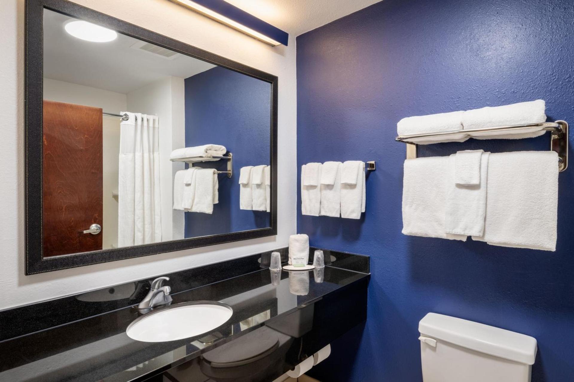 Fairfield Inn & Suites by Marriott Charleston North/Ashley Phosphate photo 11