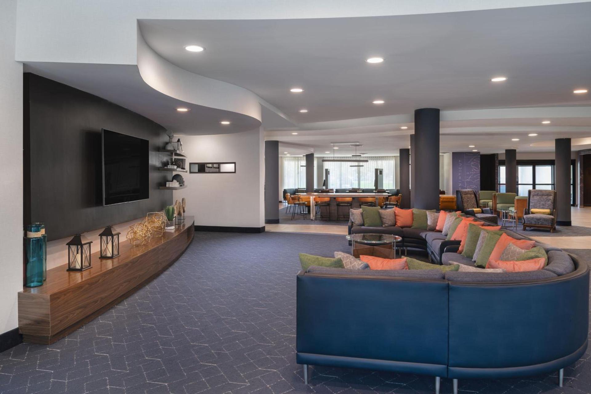 Courtyard by Marriott Providence Lincoln photo 7