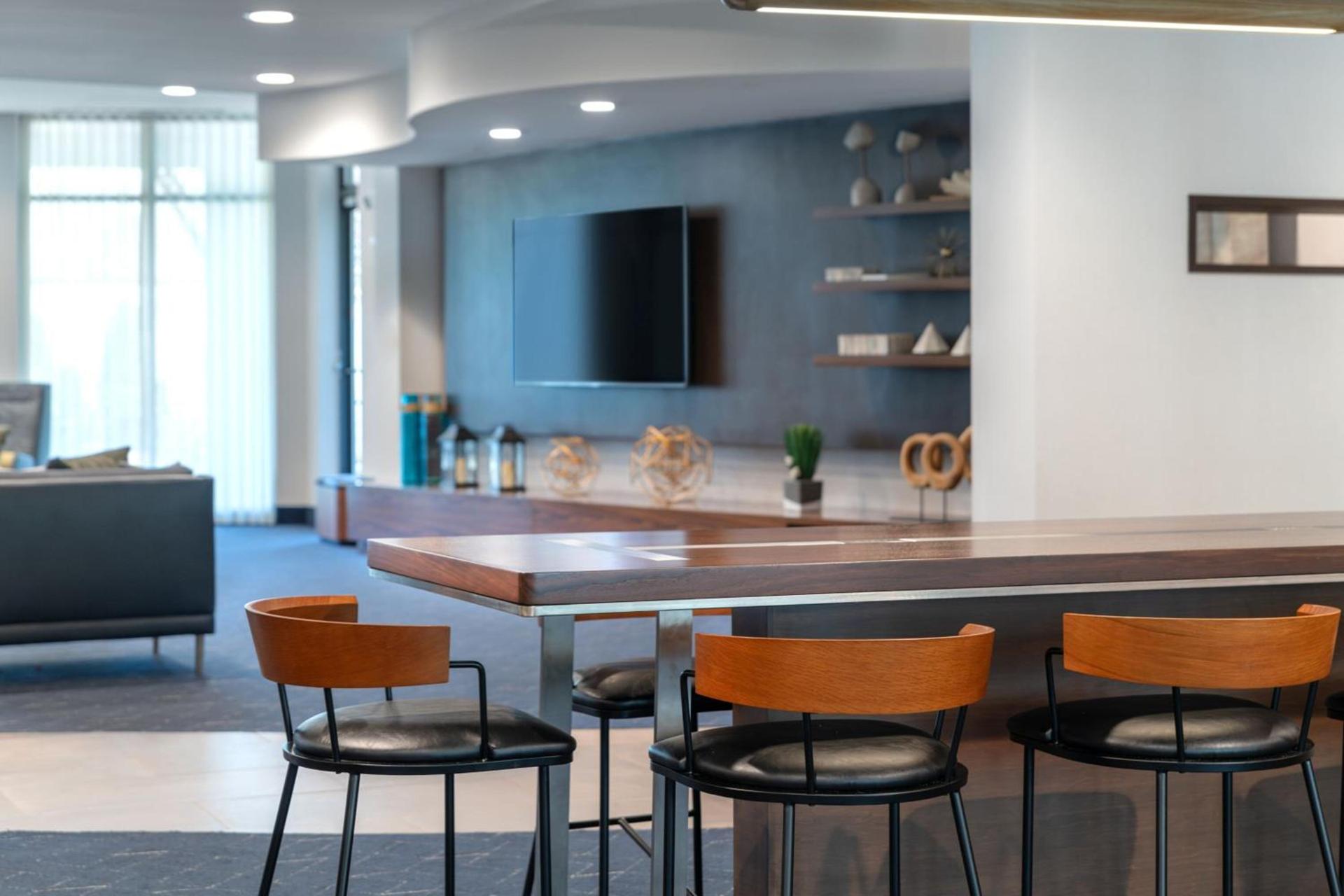 Courtyard by Marriott Providence Lincoln photo 8
