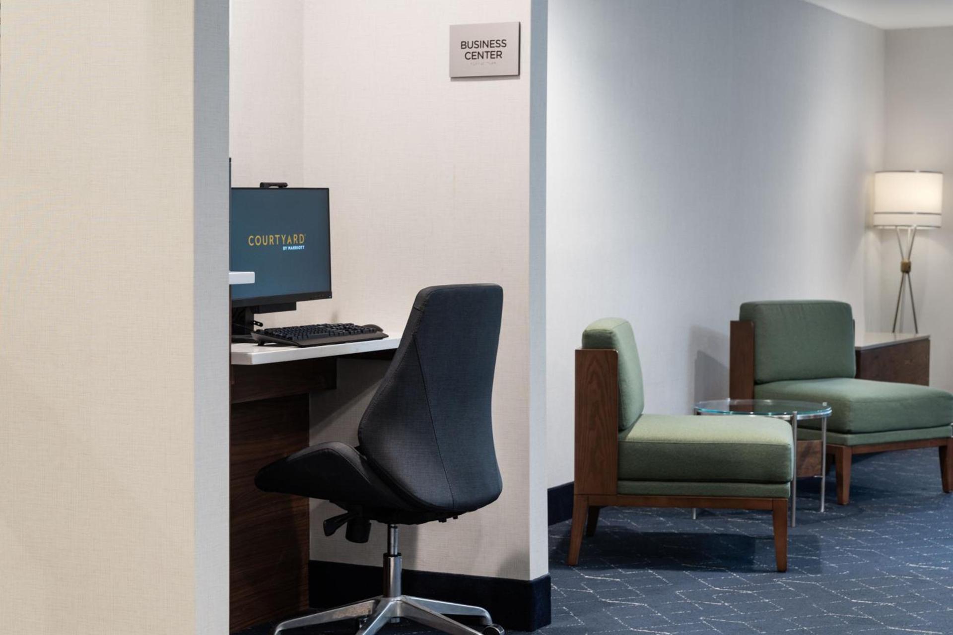 Courtyard by Marriott Providence Lincoln photo 31