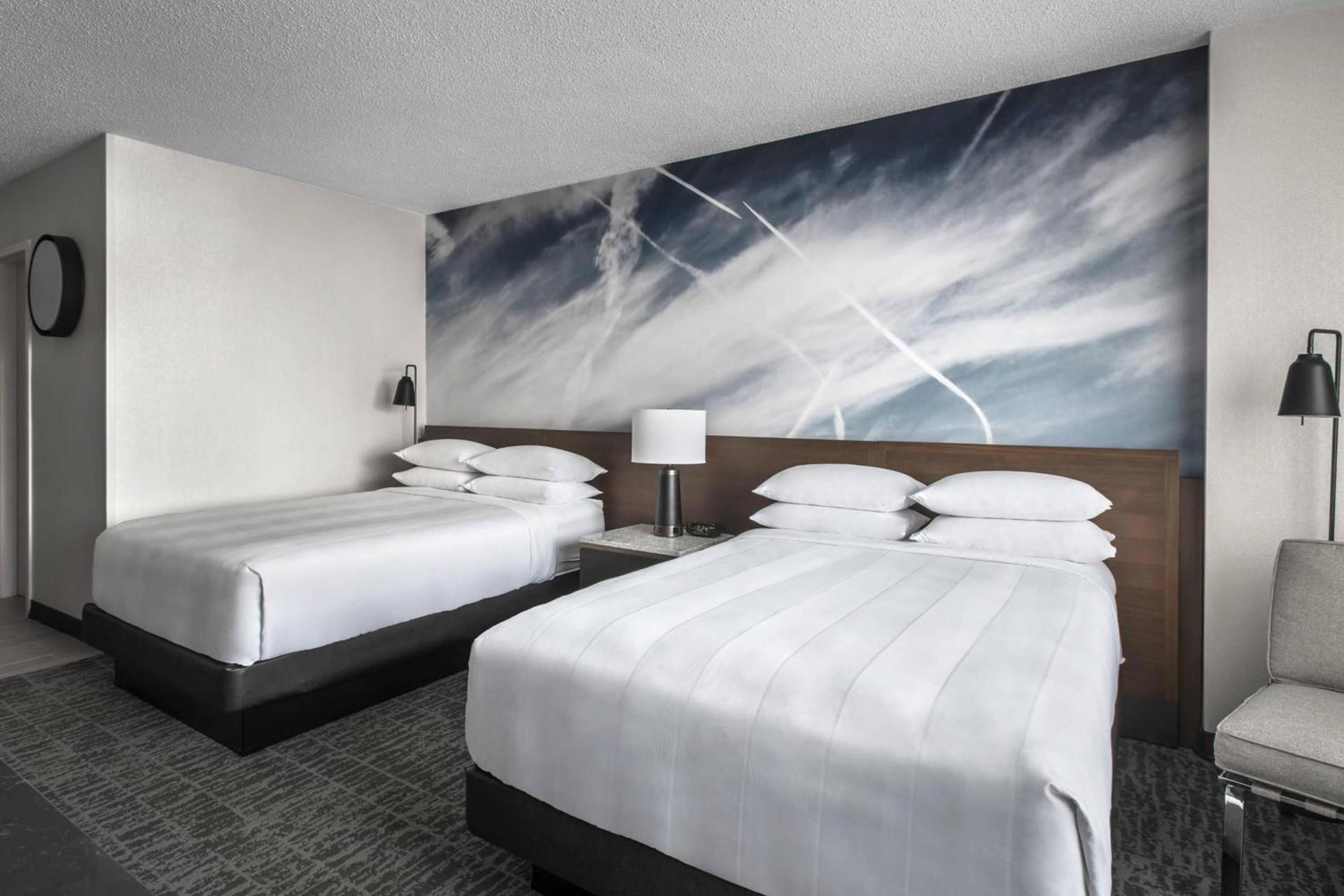 Newark Liberty International Airport Marriott photo 5