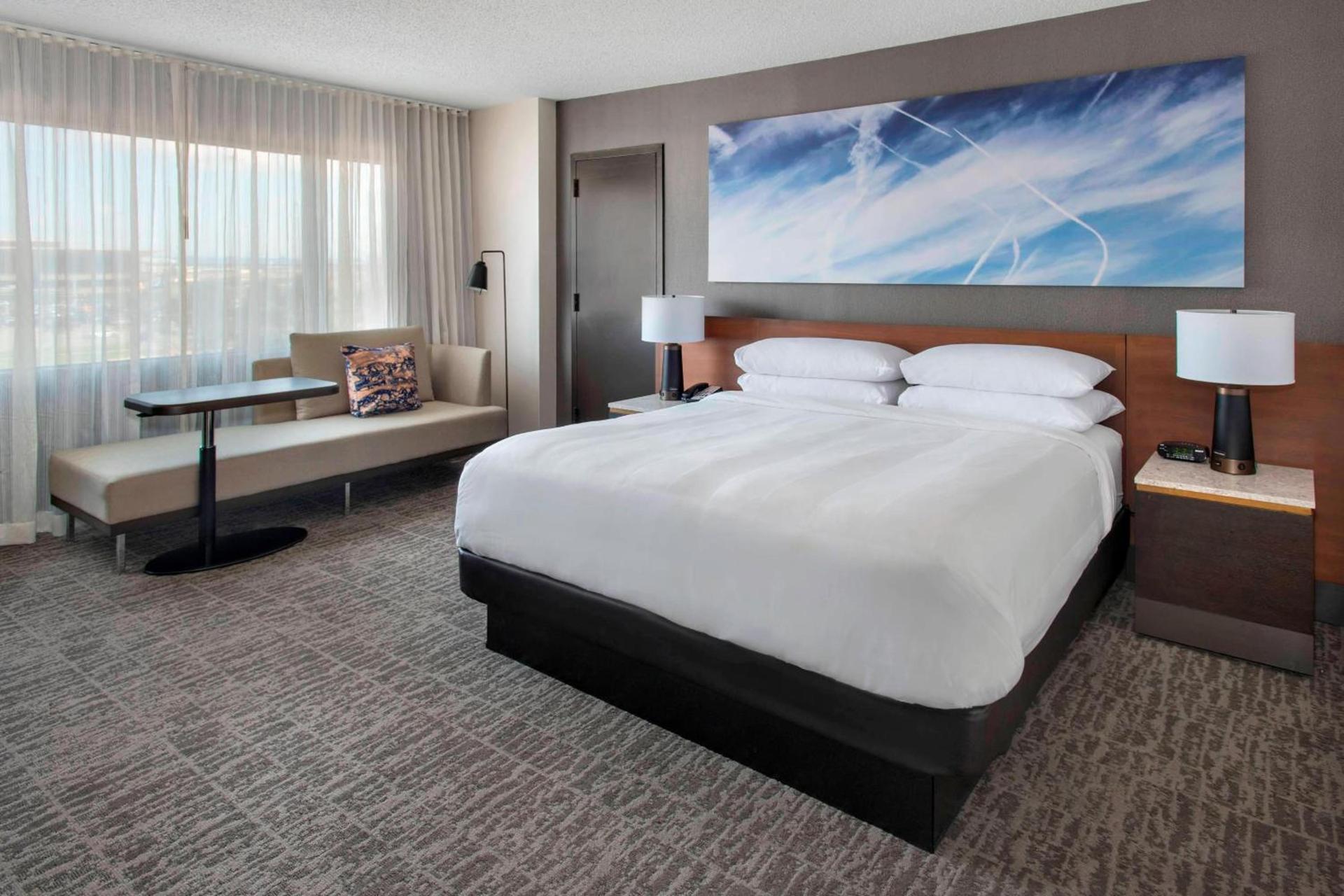 Newark Liberty International Airport Marriott photo 8