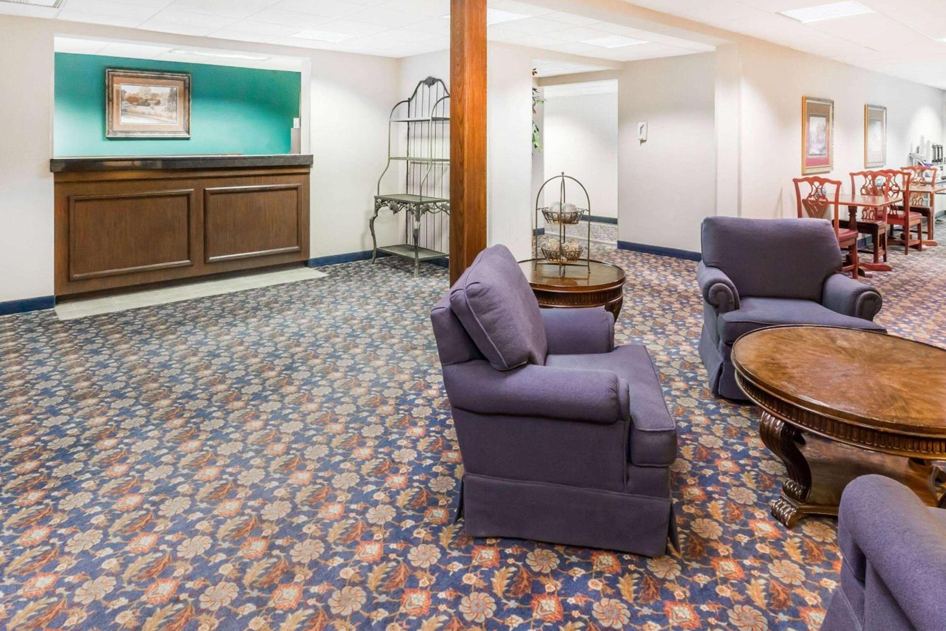 Days Inn by Wyndham Grand Island I-80 photo 3