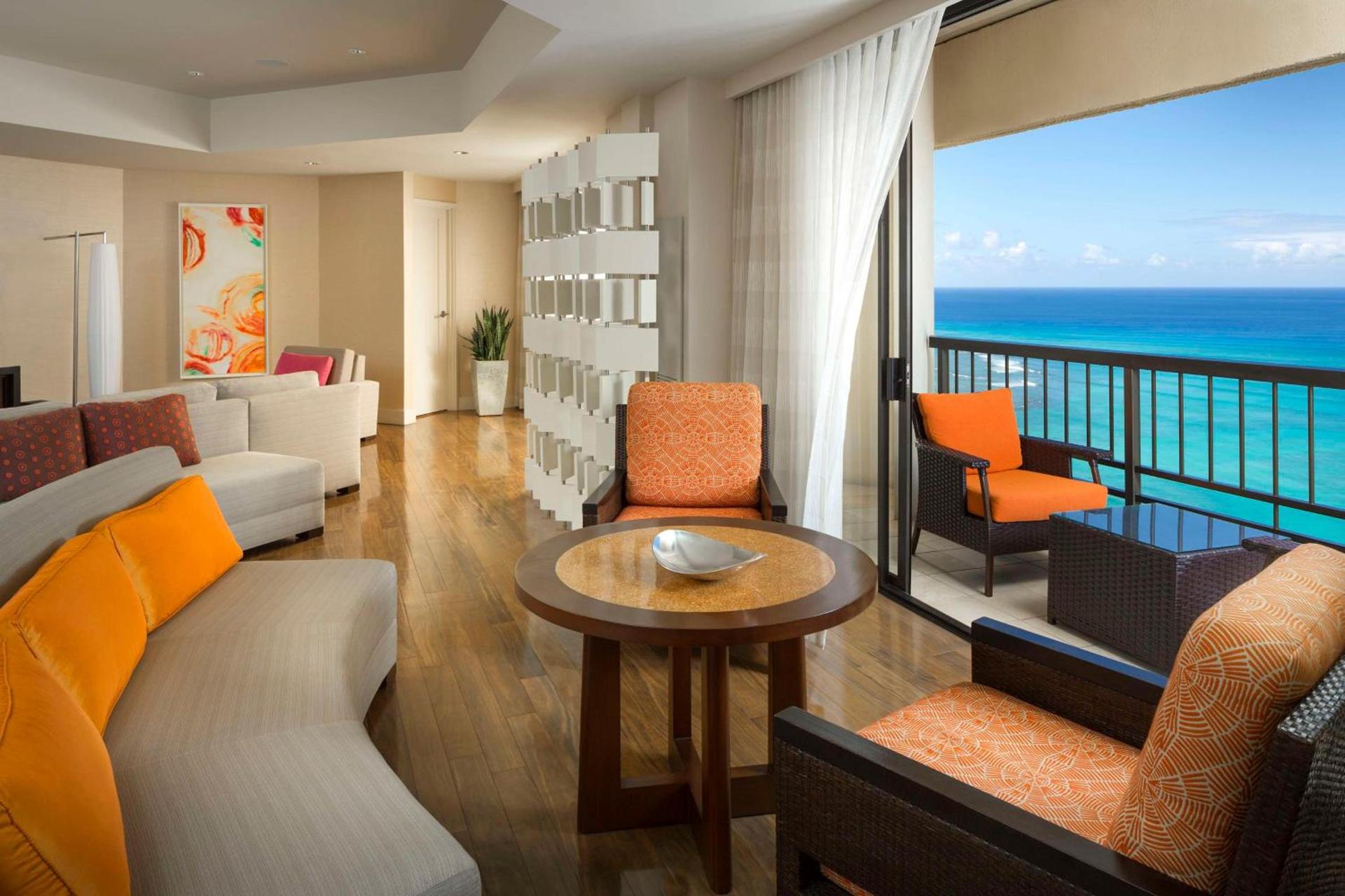Hyatt Regency Waikiki Beach Resort & Spa photo 10