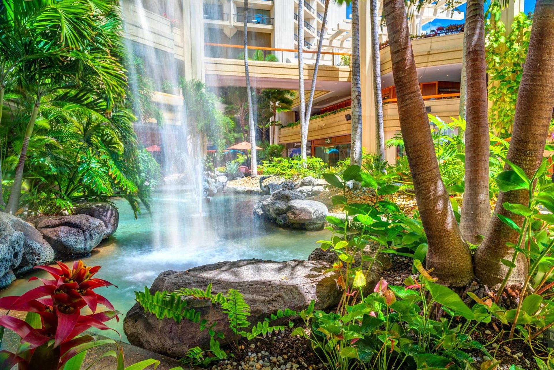 Hyatt Regency Waikiki Beach Resort & Spa photo 29