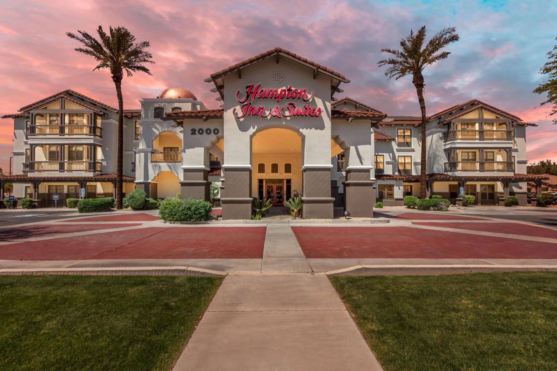 Hampton Inn & Suites Phoenix-Goodyear photo 5