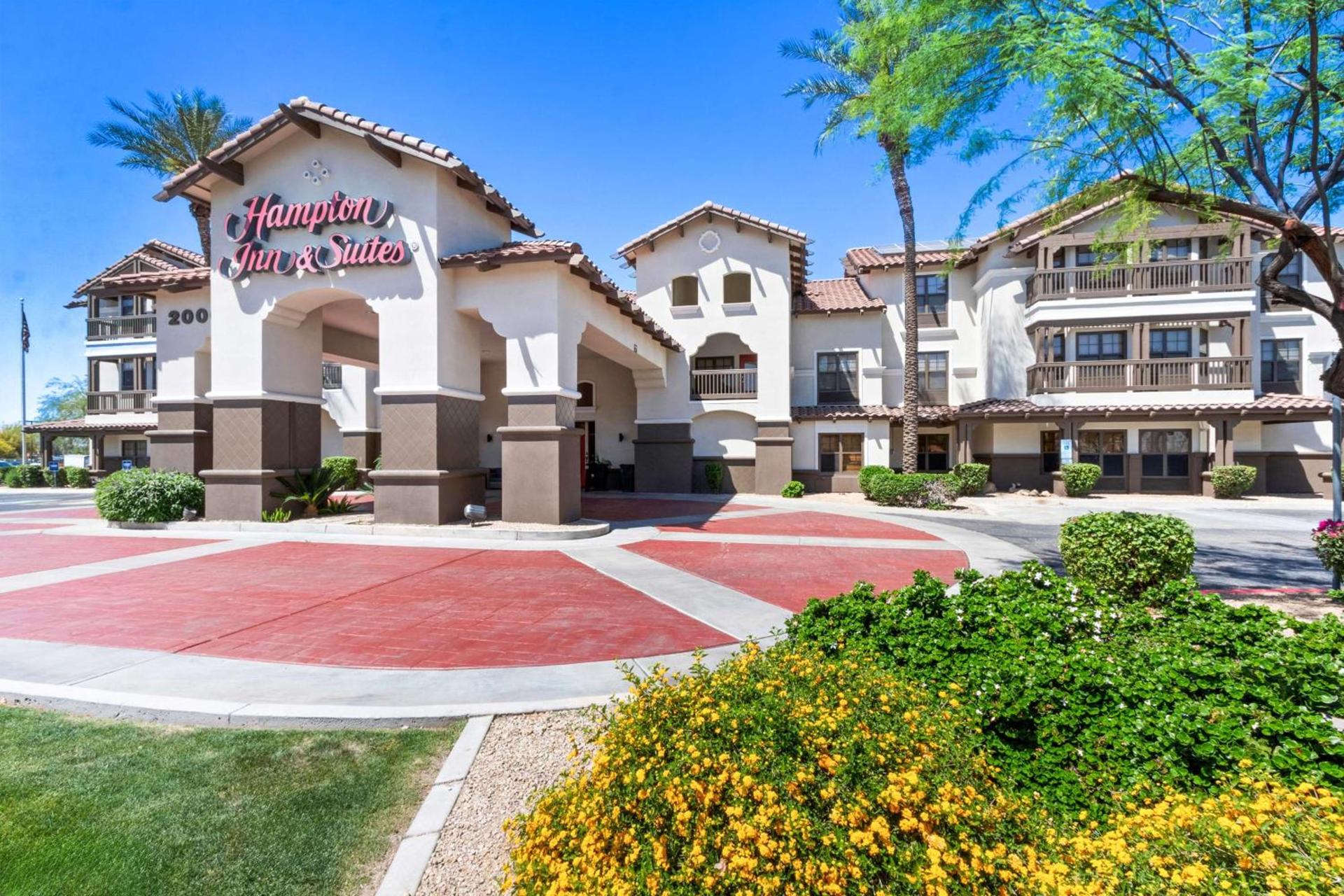 Hampton Inn & Suites Phoenix-Goodyear photo 8