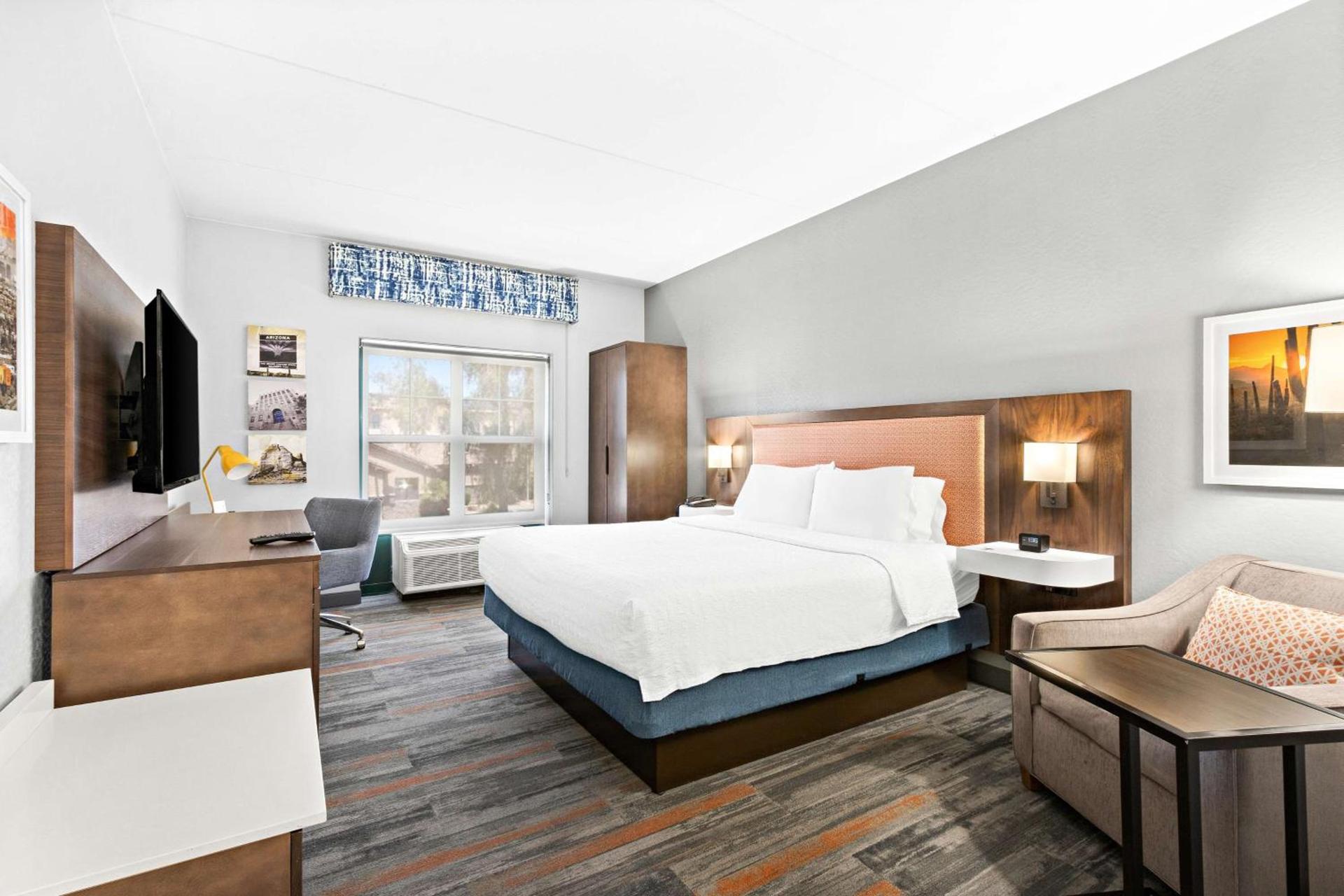 Hampton Inn & Suites Phoenix-Goodyear photo 29