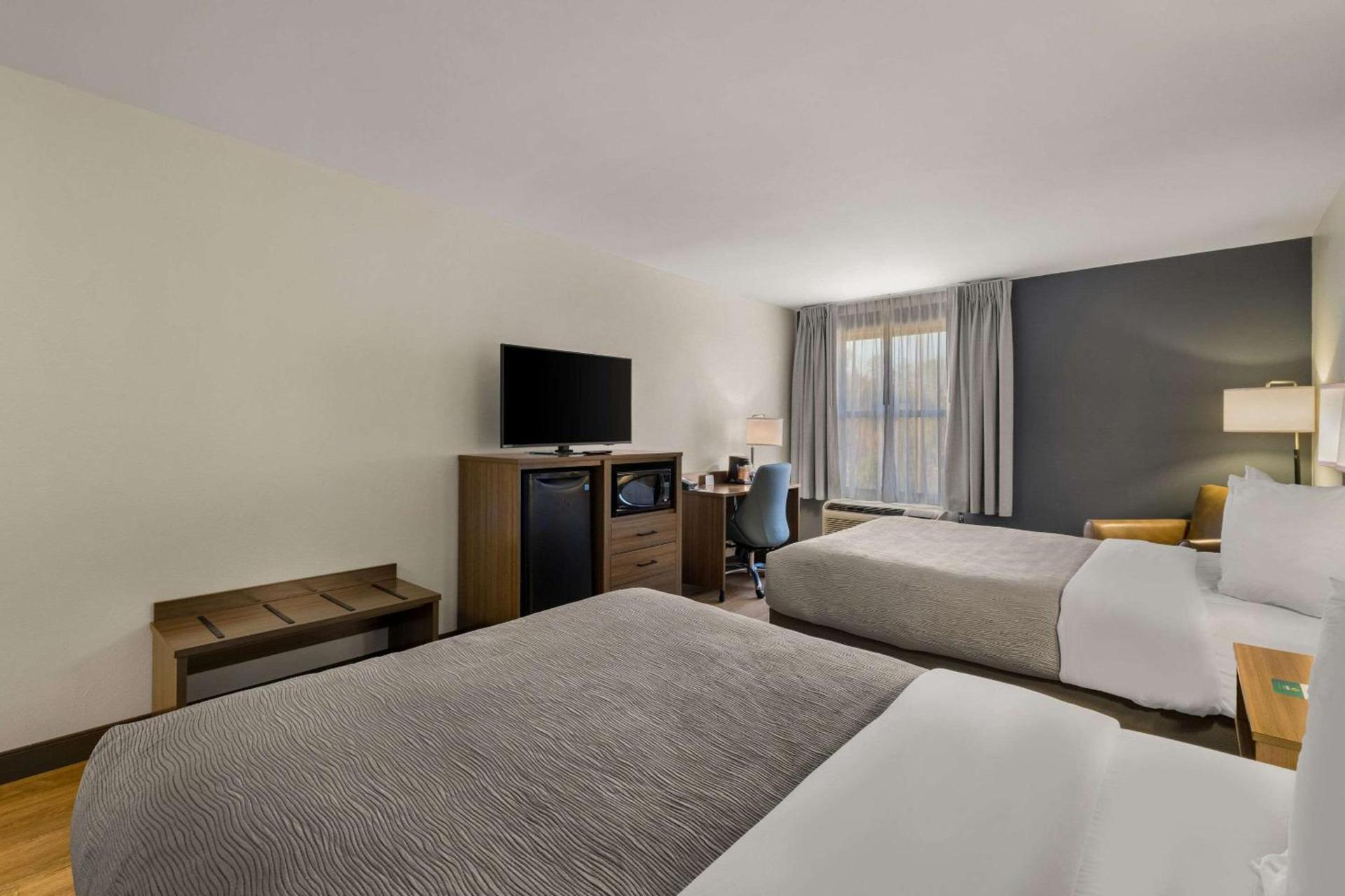 Quality Inn & Suites Matthews - Charlotte photo 13