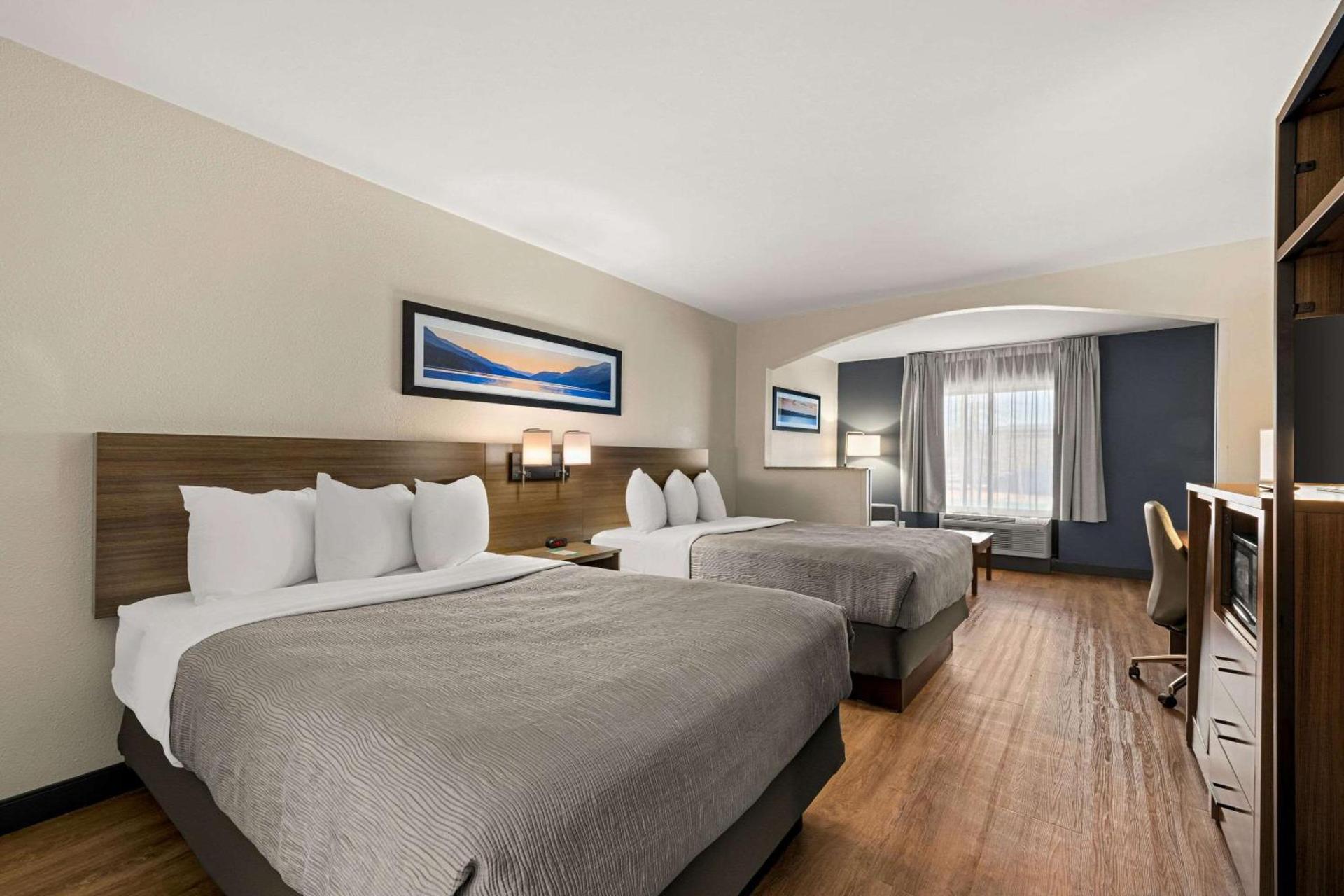 Quality Inn & Suites Matthews - Charlotte photo 19