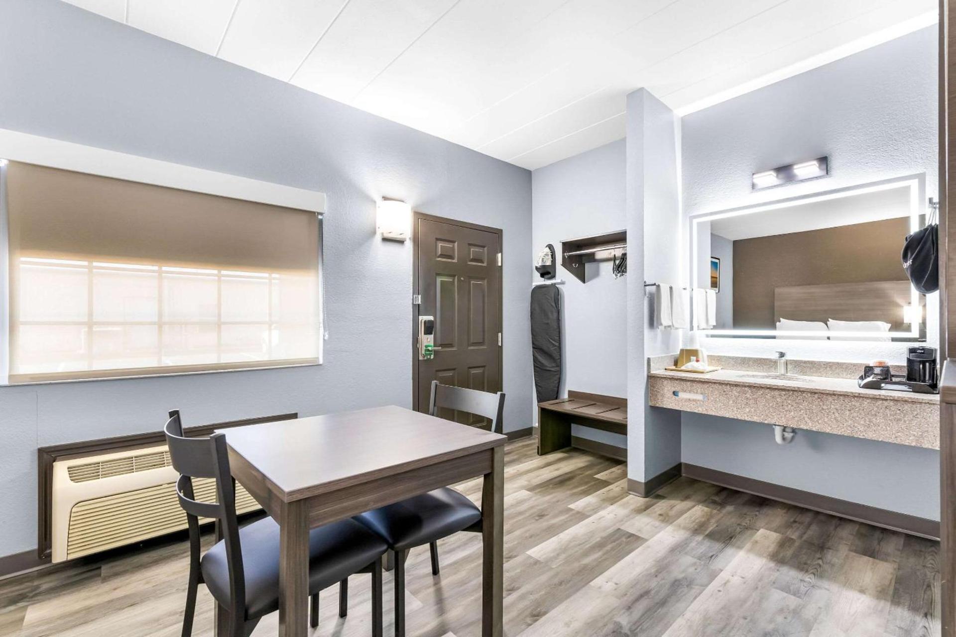 Quality Inn Lawrenceburg photo 8