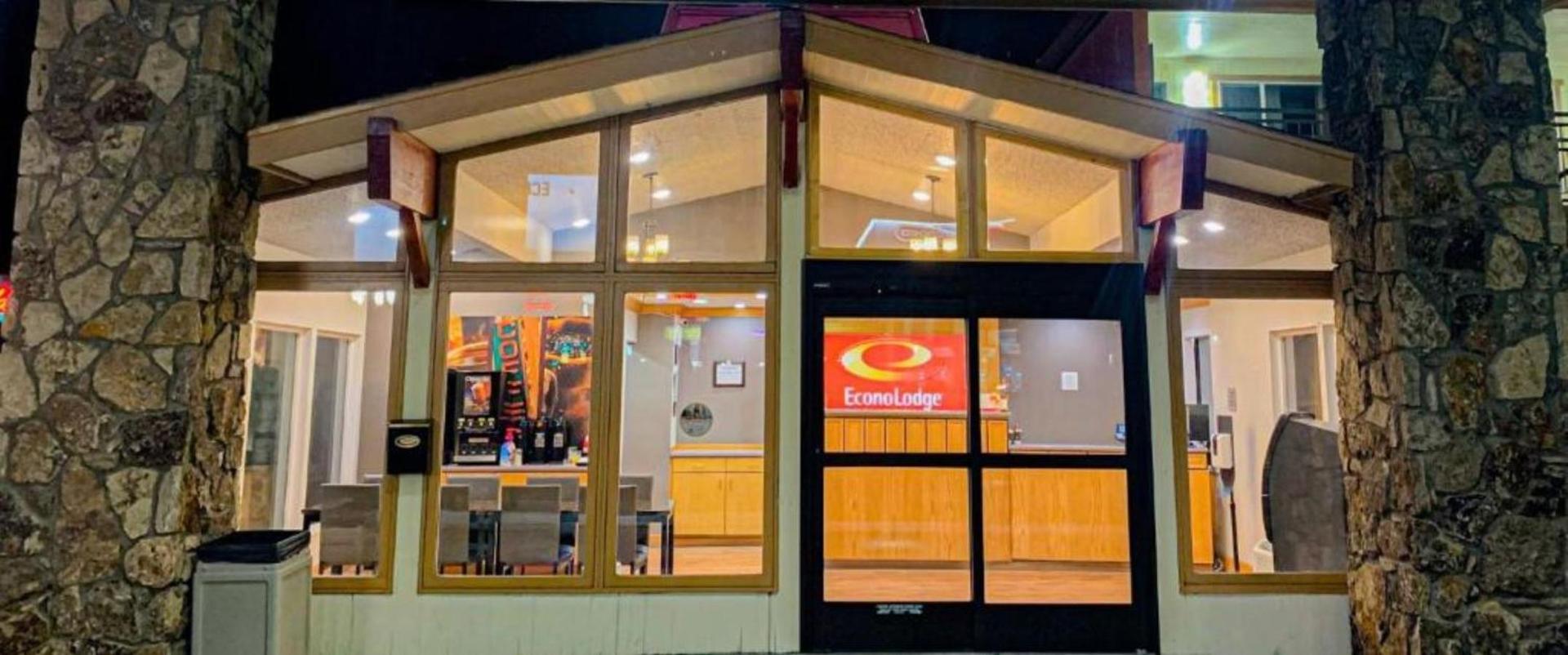 Econo Lodge Inn & Suites Winnemucca photo 11