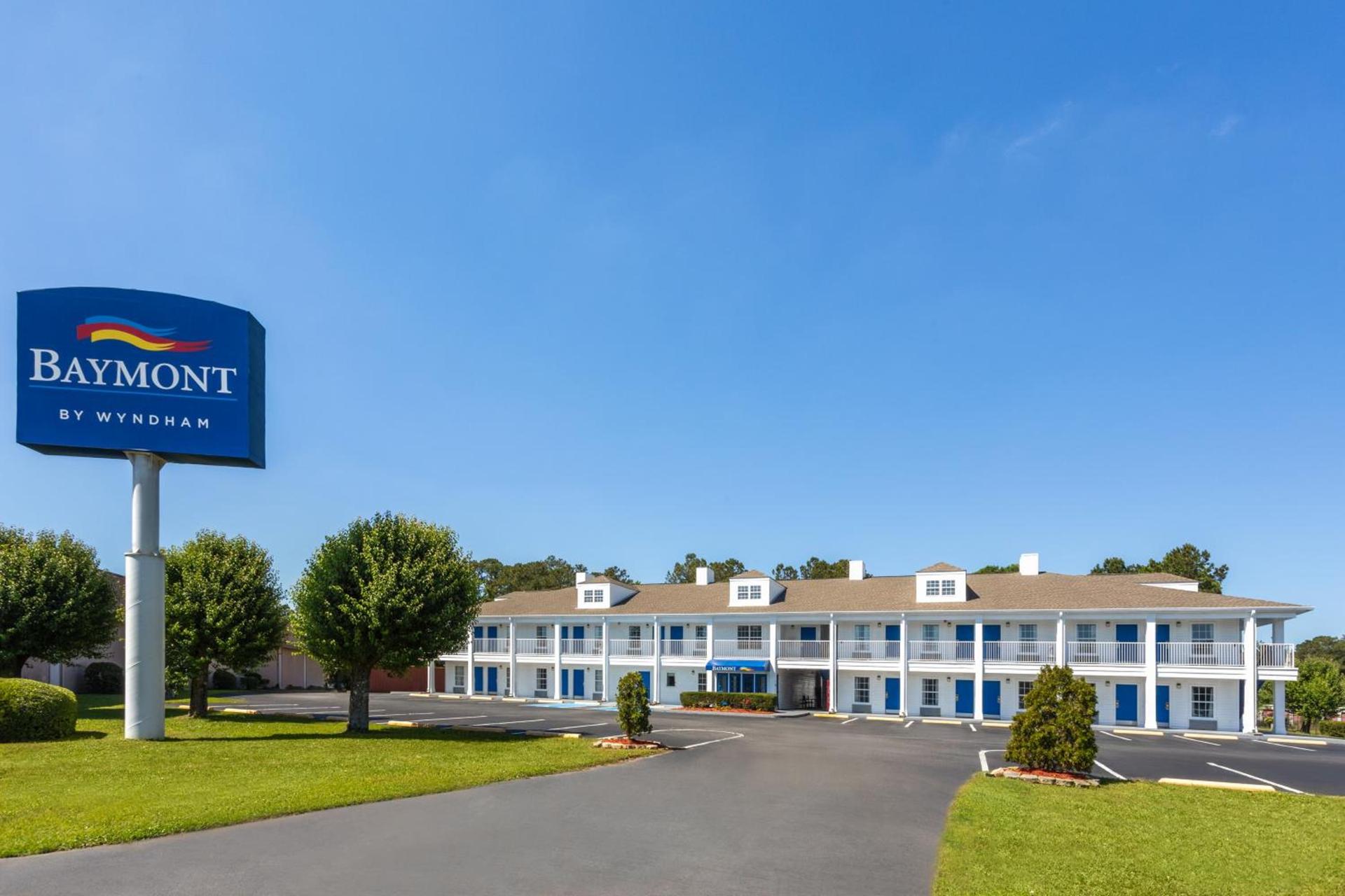 Baymont by Wyndham Brunswick GA photo 30