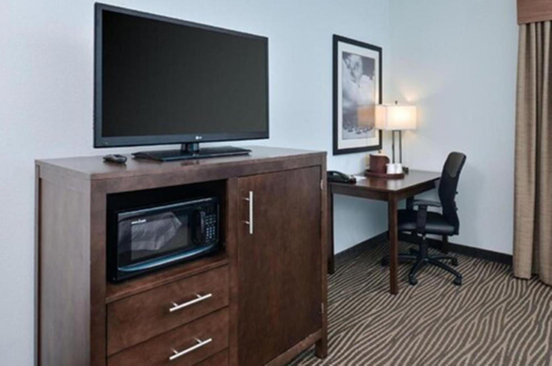 Hampton Inn and Suites Port Aransas photo 33