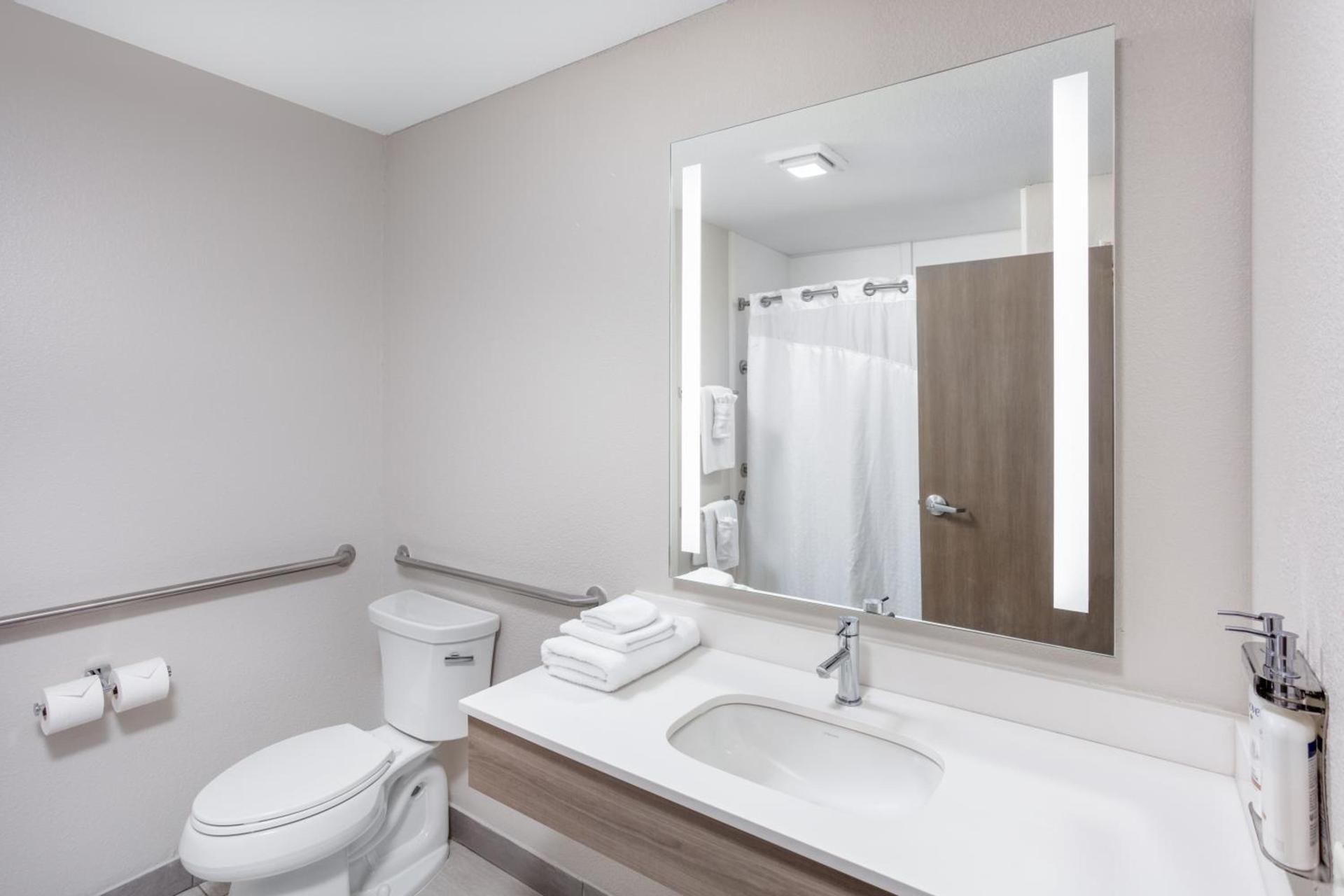 Holiday Inn Express Kearney by IHG photo 22
