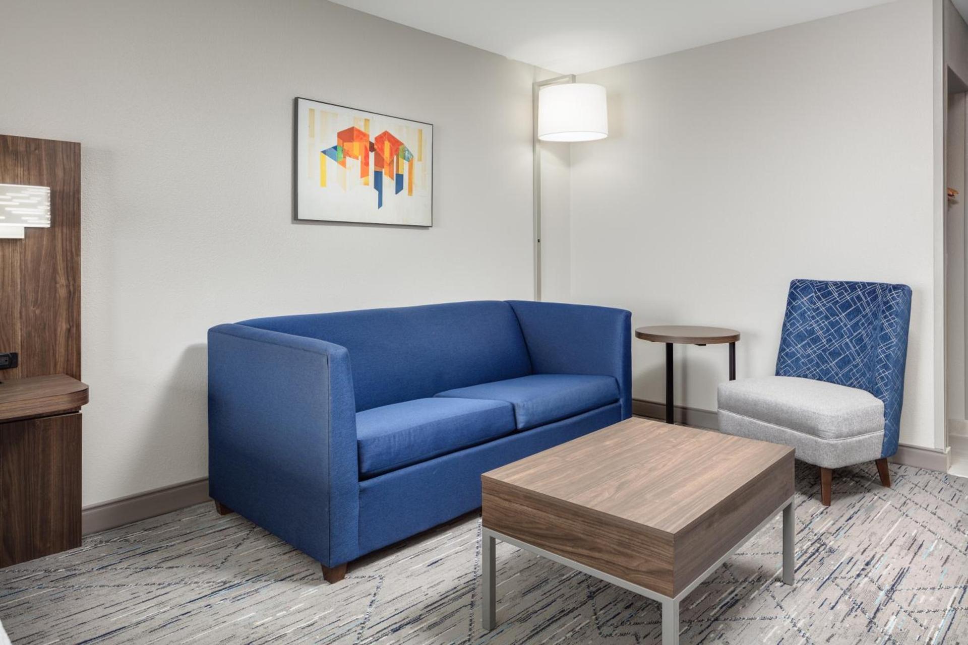 Holiday Inn Express Kearney by IHG photo 17