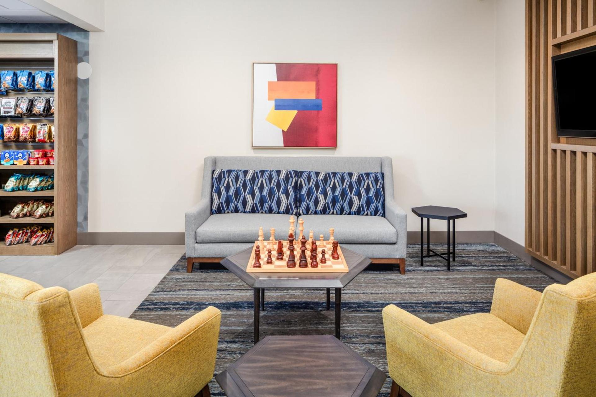 Holiday Inn Express Kearney by IHG photo 13