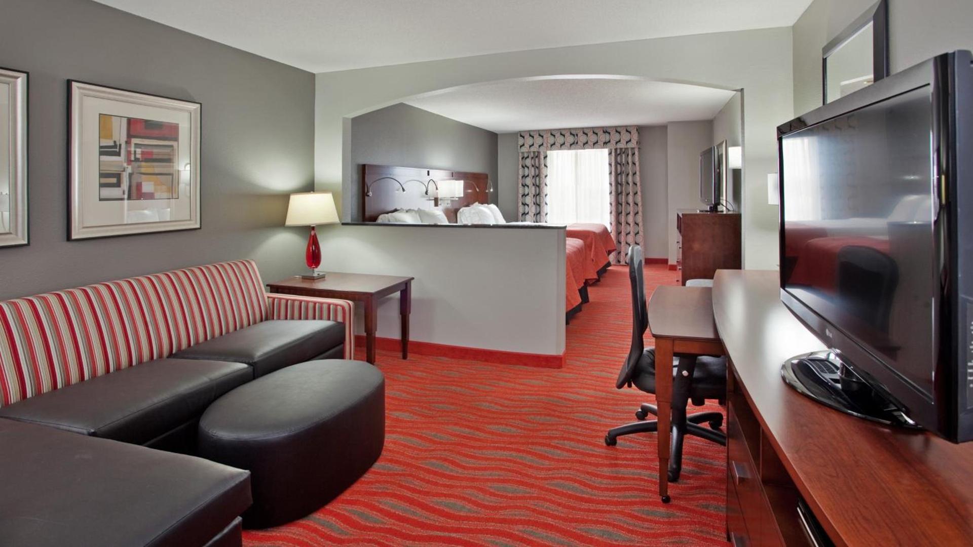Holiday Inn Express Kearney by IHG photo 50
