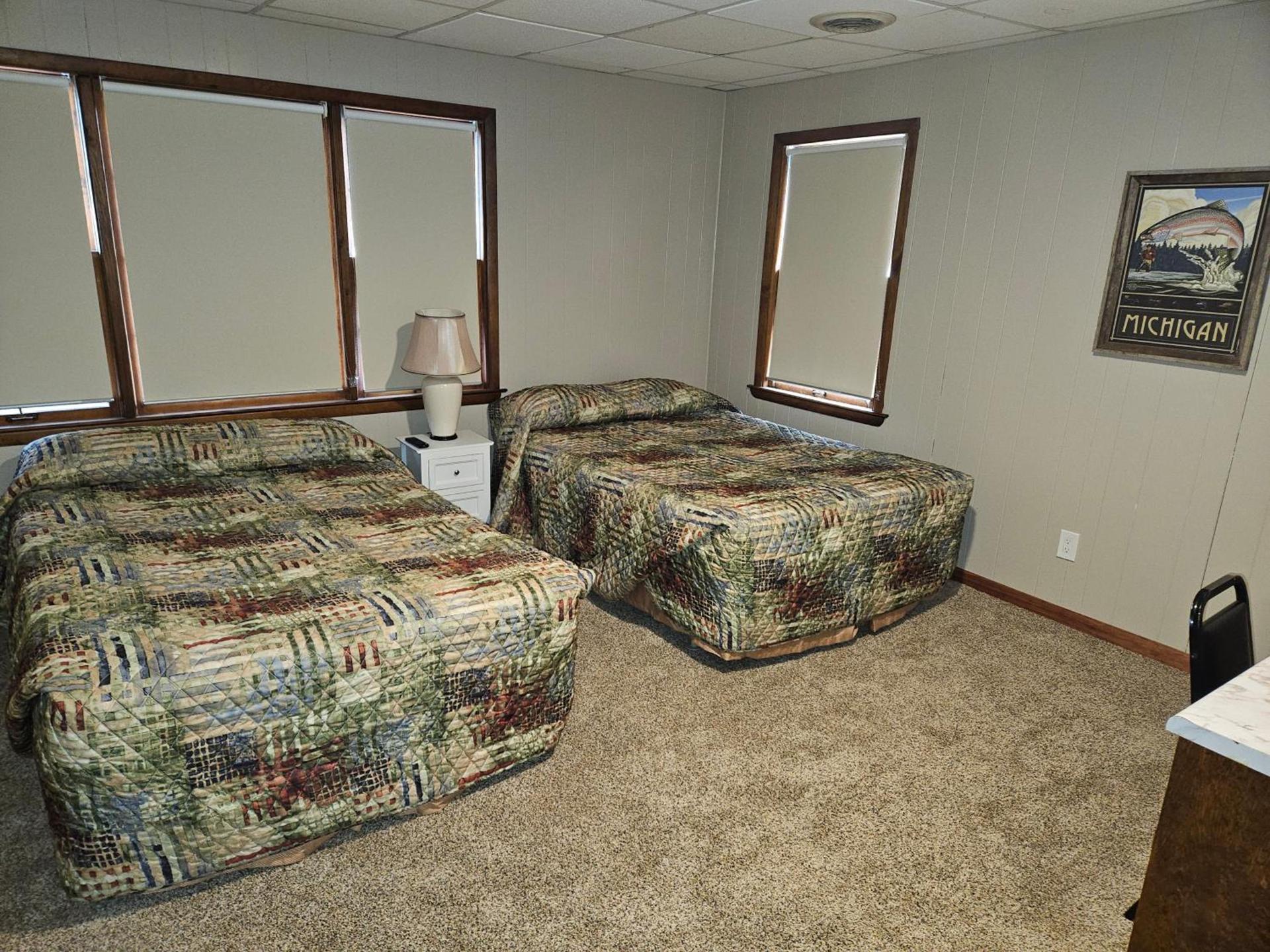 Lewiston Hotel Bar & Grill photo 22
