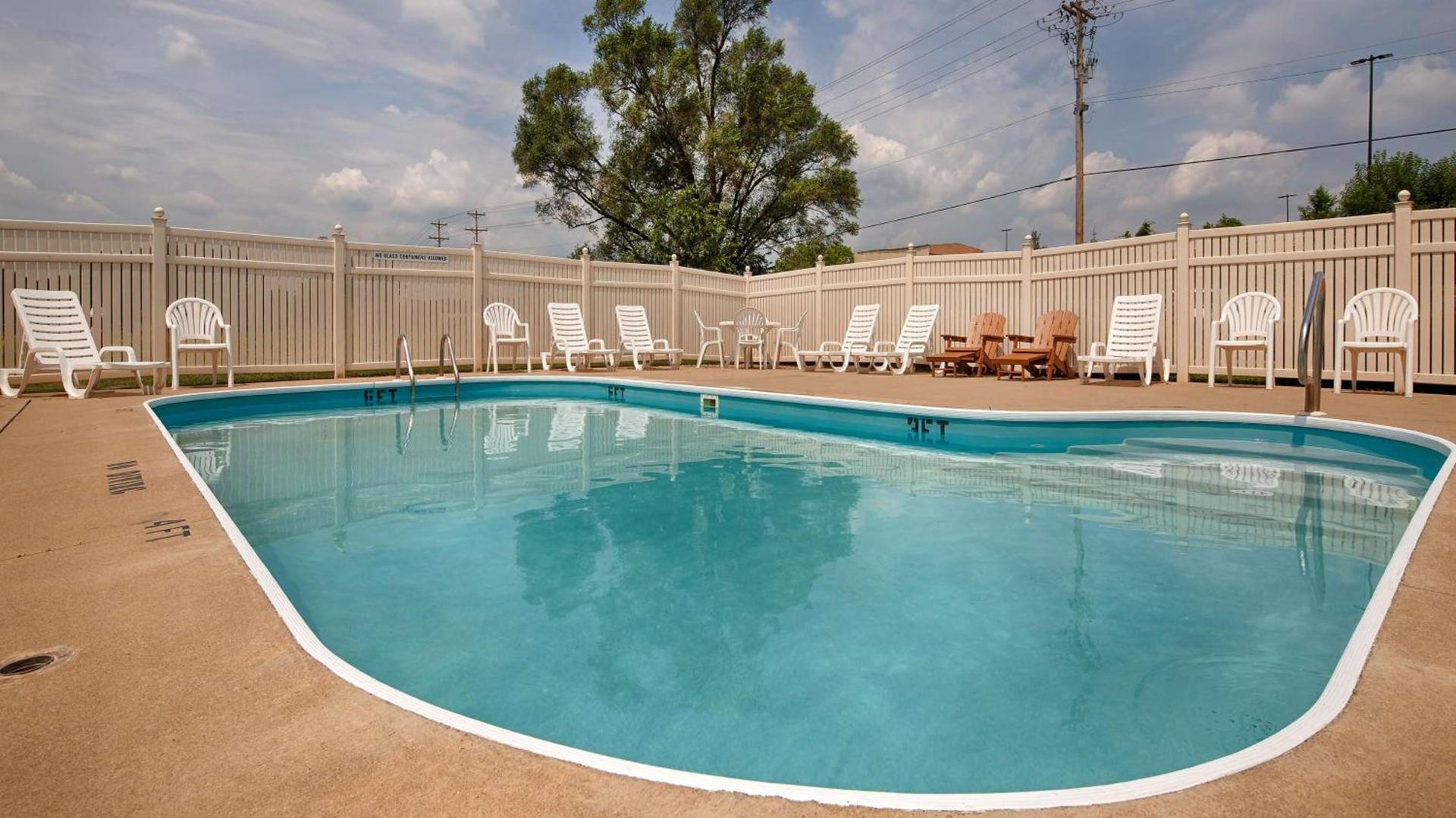 Best Western Adena Inn photo 51
