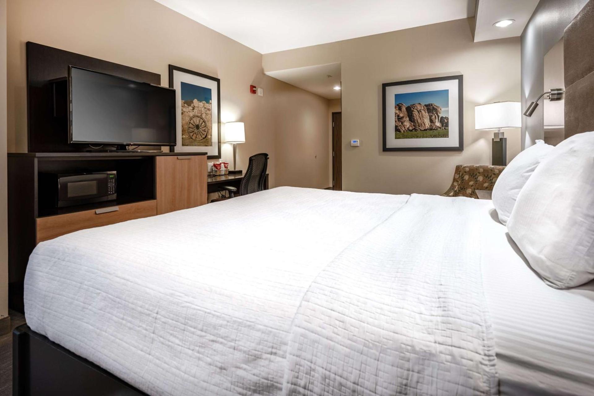 Best Western Premier Bryan College Station photo 16