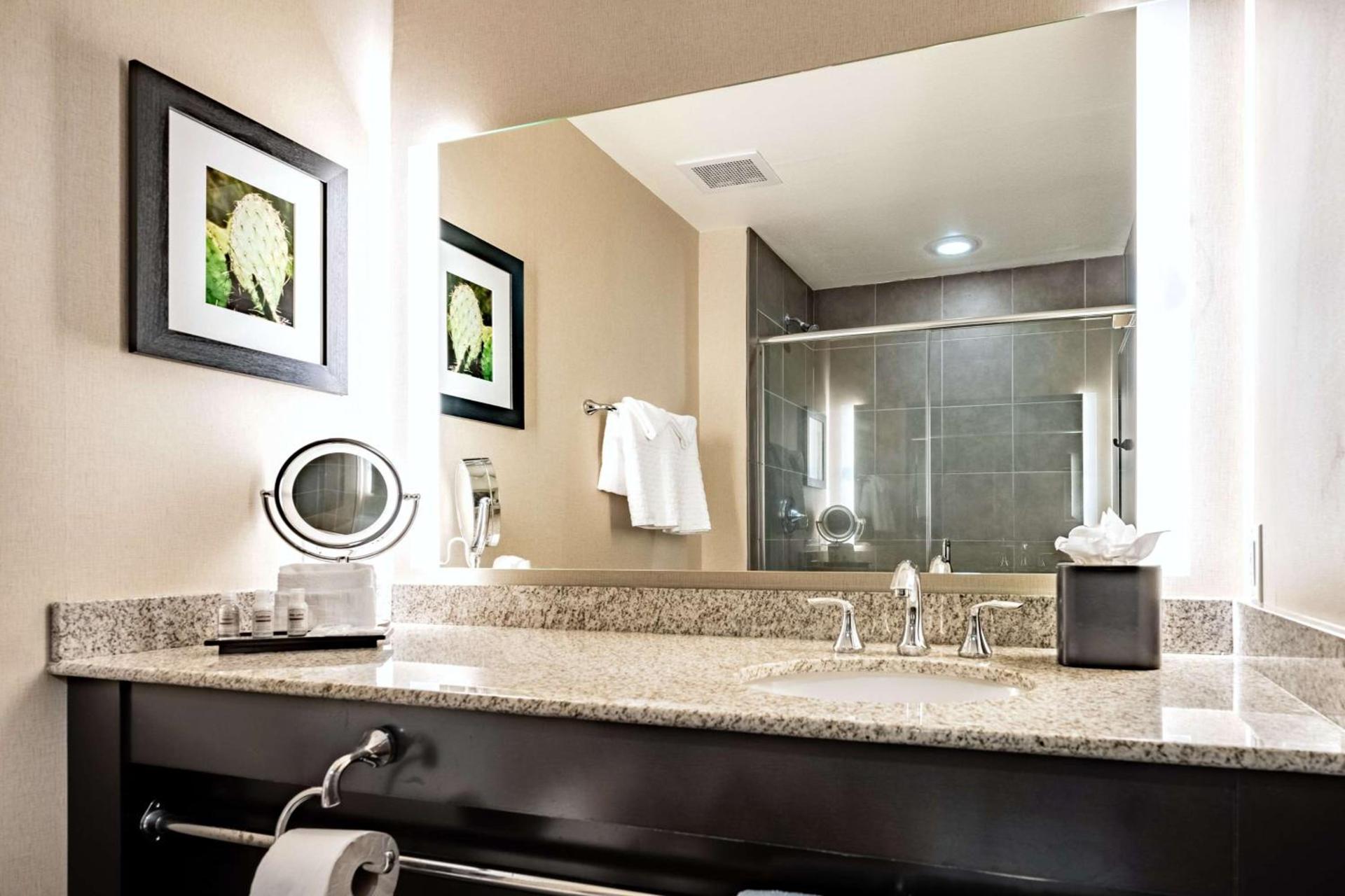 Best Western Premier Bryan College Station photo 27