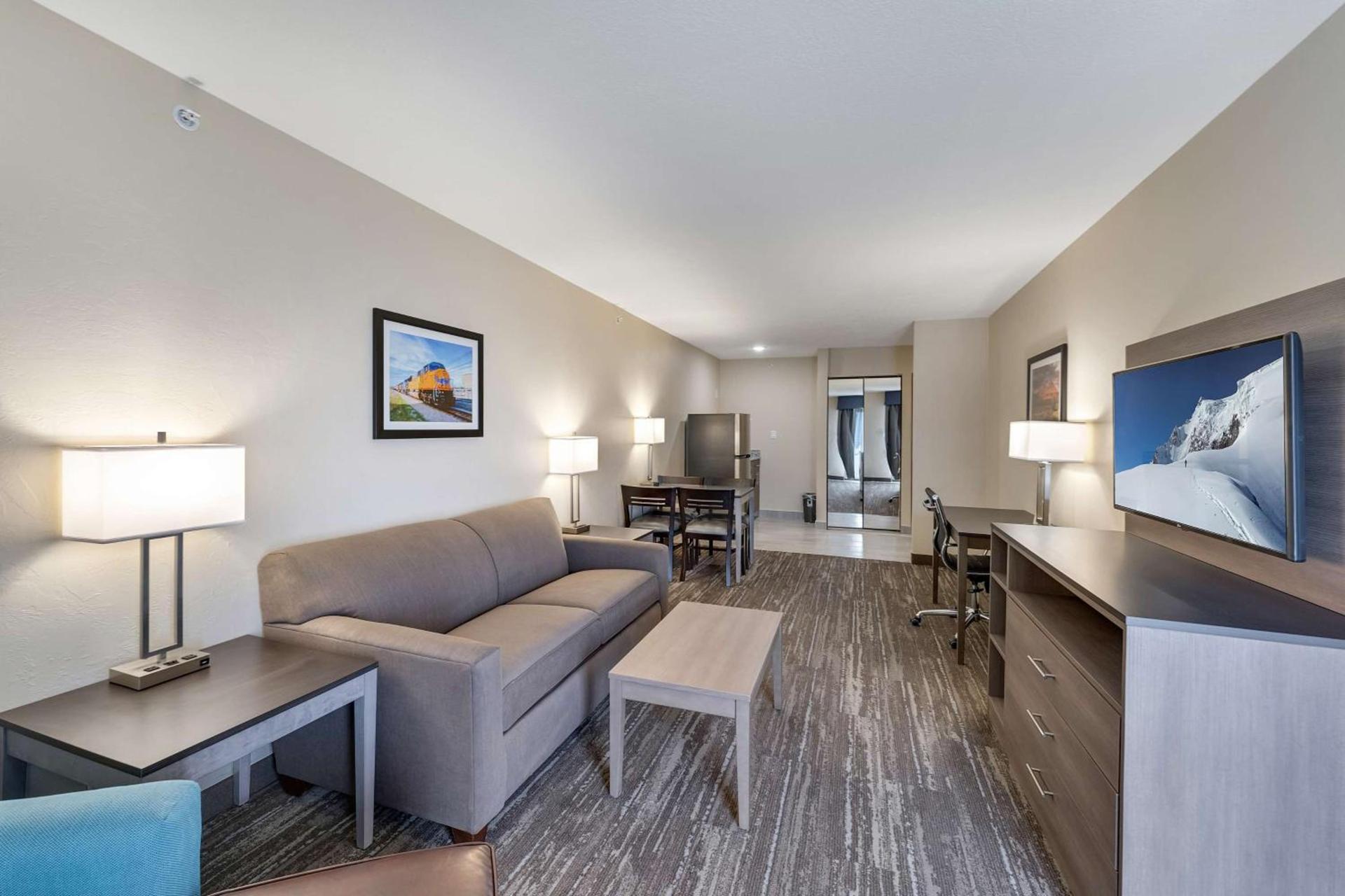 SureStay Plus Hotel by Best Western Price photo 31