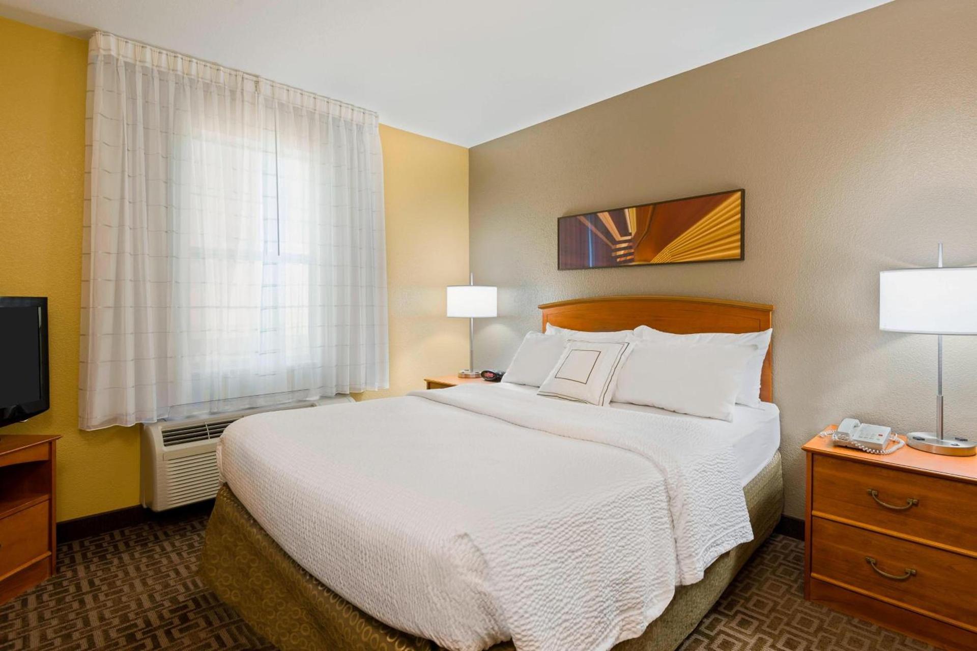 MainStay Suites photo 28