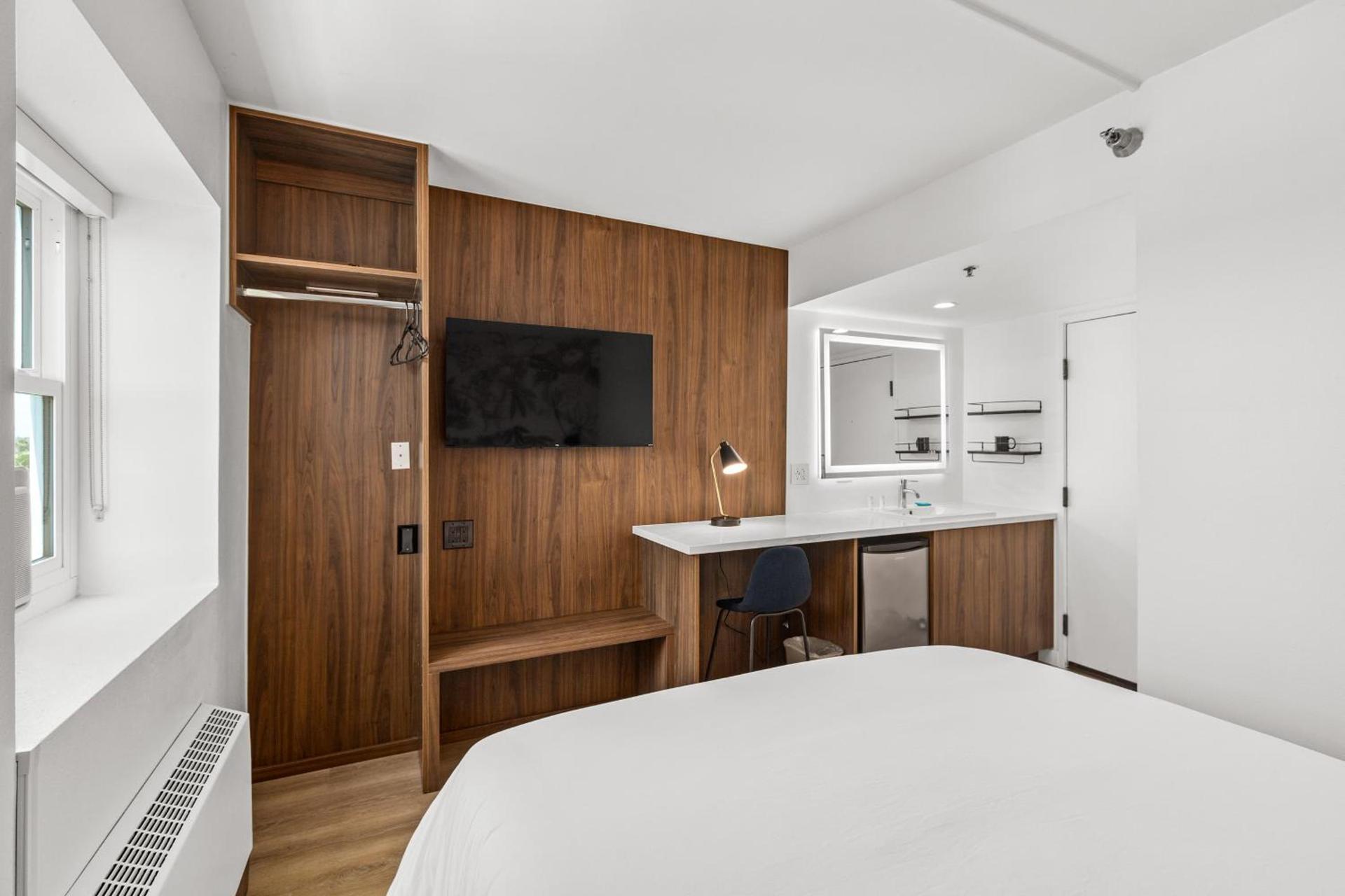 Uptown Inn - Limited Service Apart-Hotel photo 28