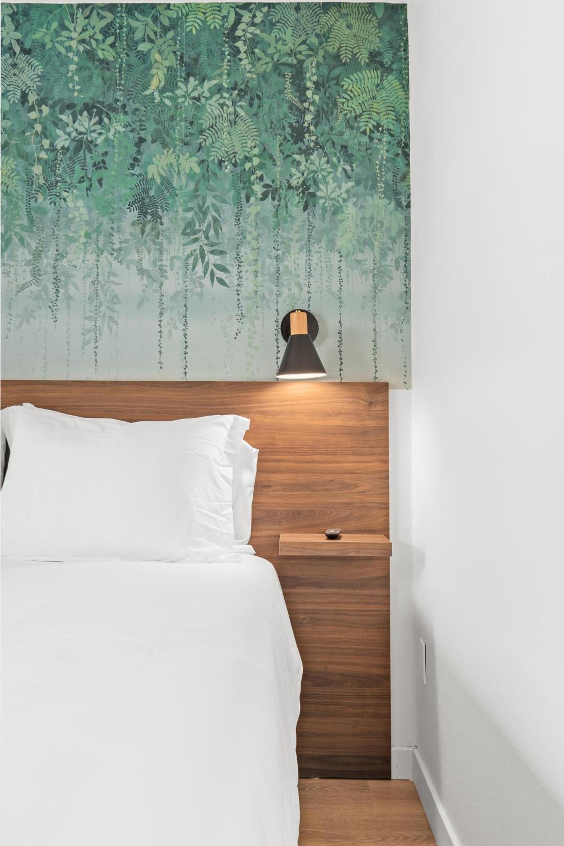 Uptown Inn - Limited Service Apart-Hotel photo 20