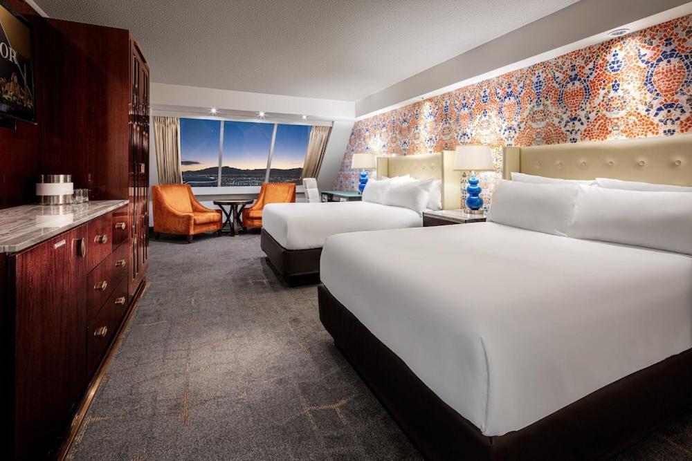 Luxor Hotel & Casino by Suiteness photo 12