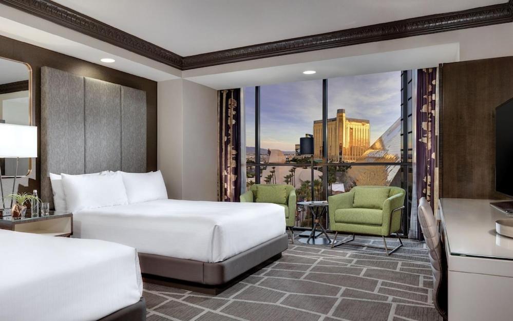Luxor Hotel & Casino by Suiteness photo 48