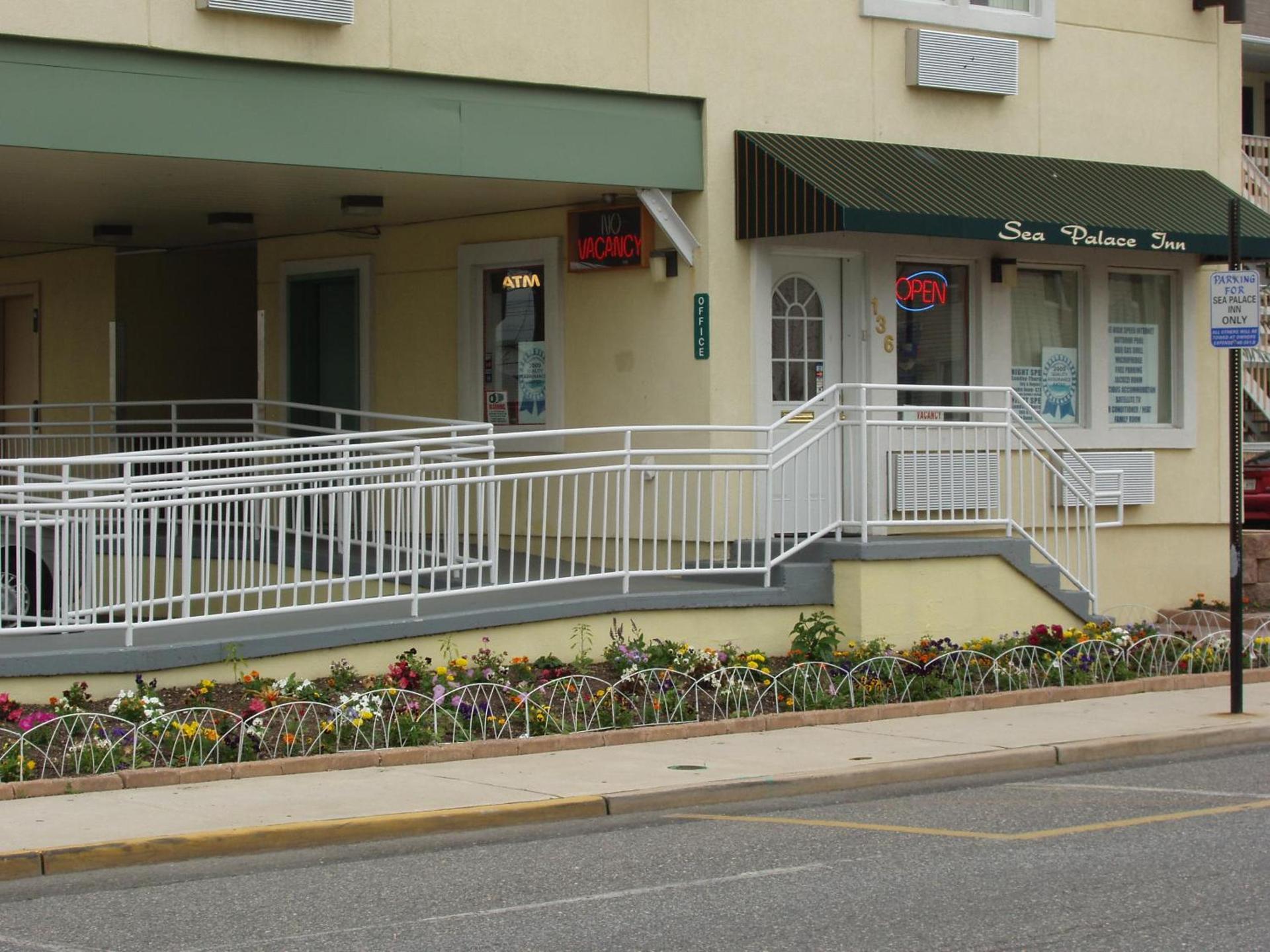 Sea Palace Motel photo 16