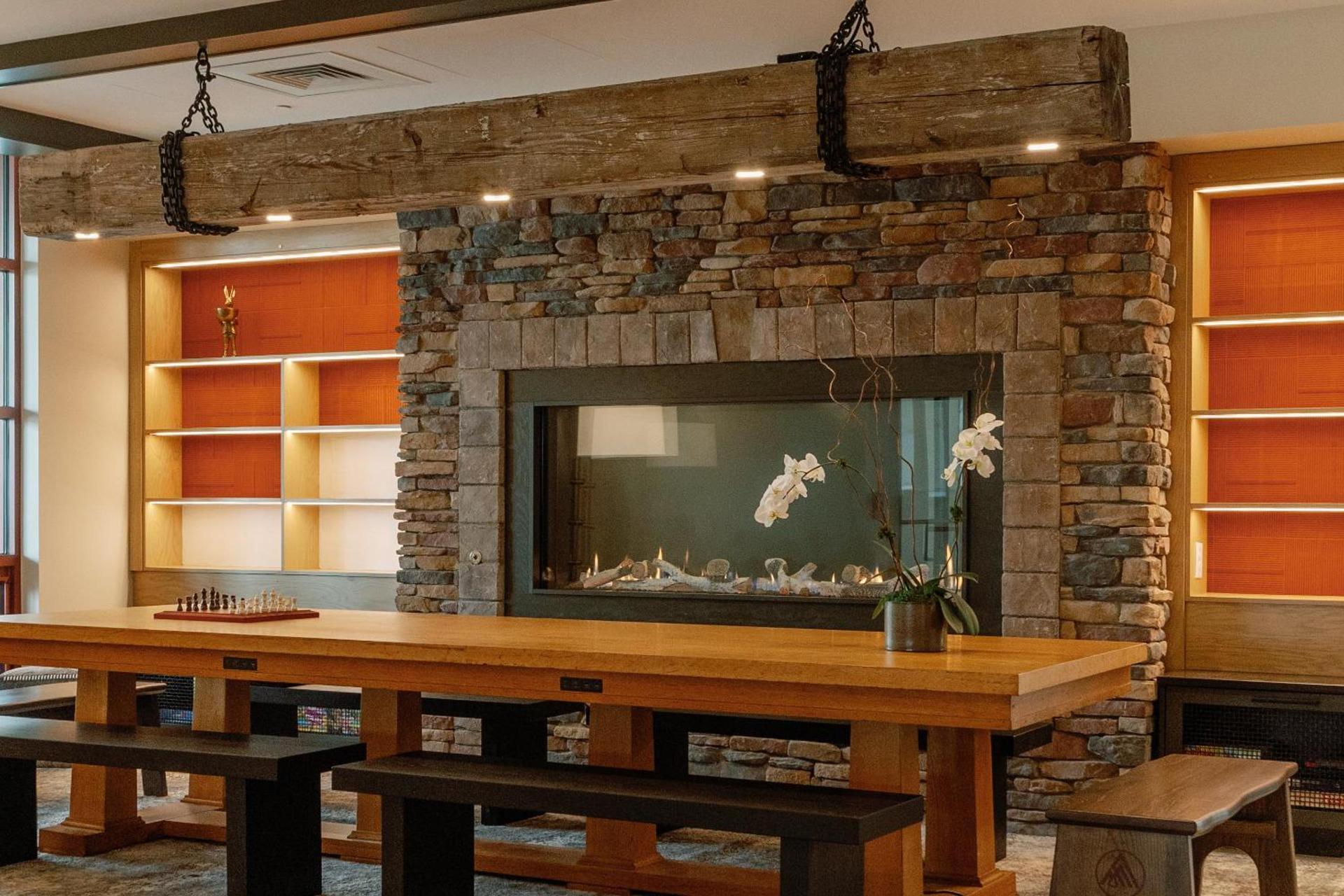 The Embers Hotel photo 31