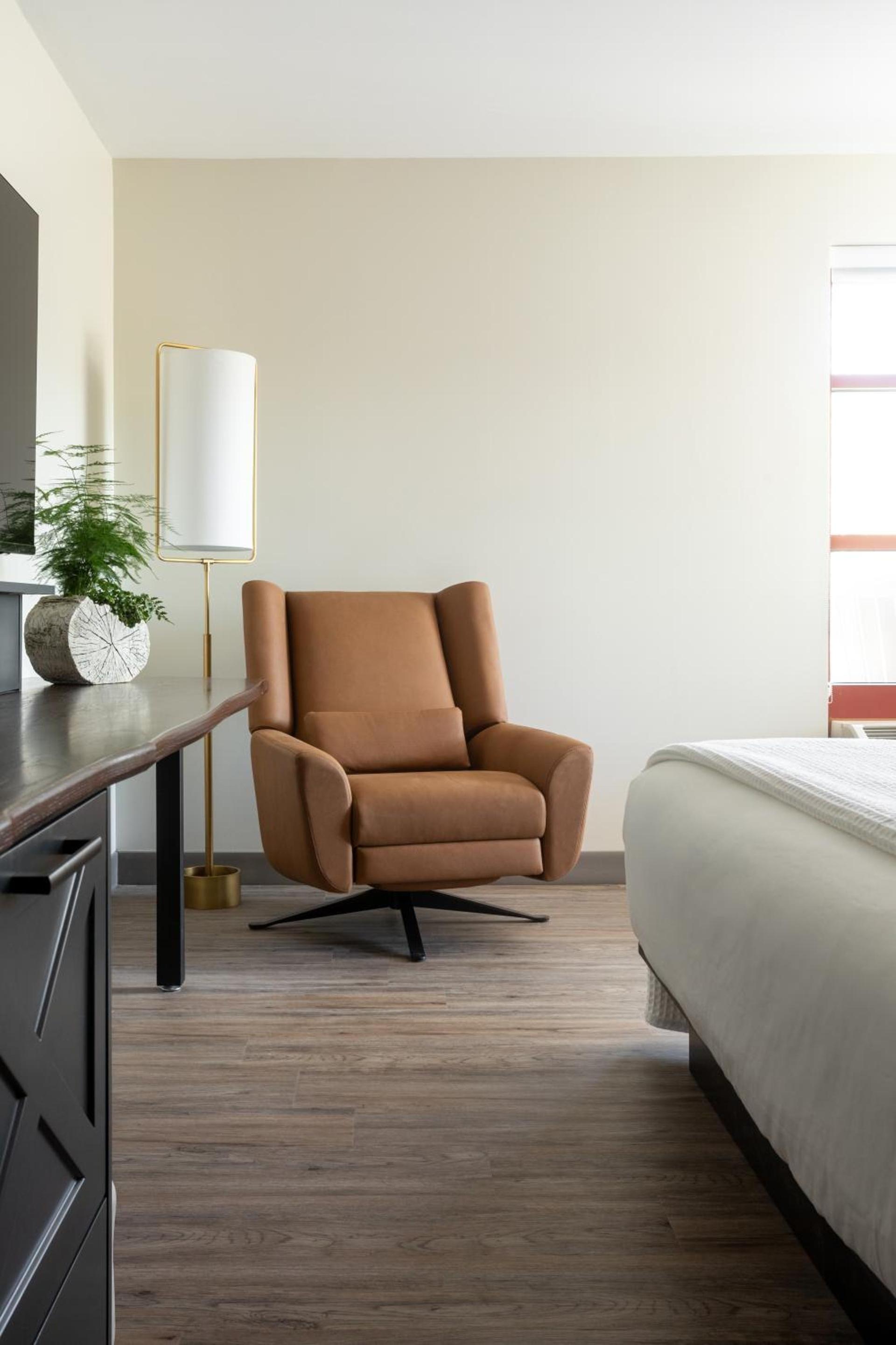 The Embers Hotel photo 49