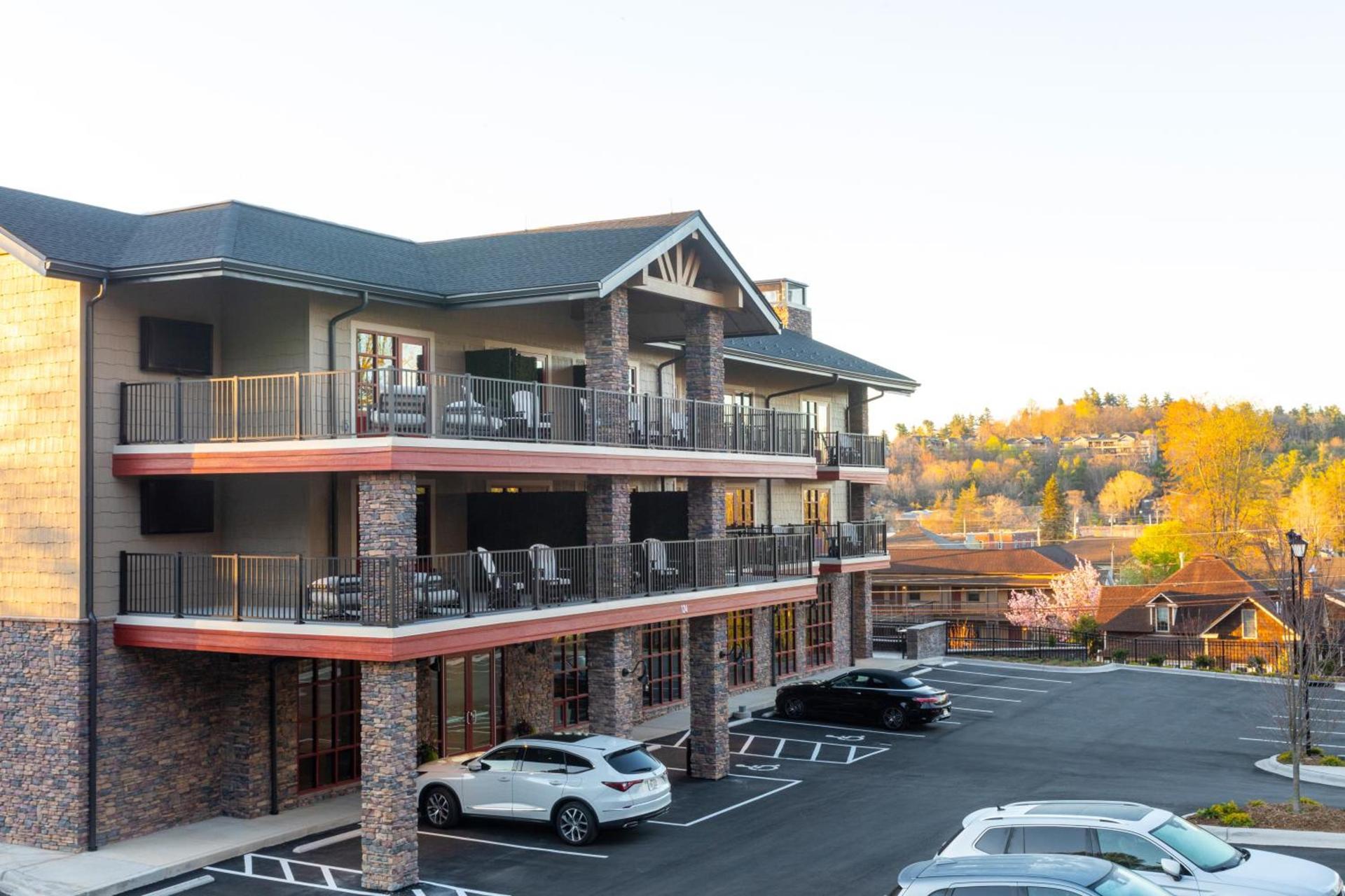 The Embers Hotel photo 60