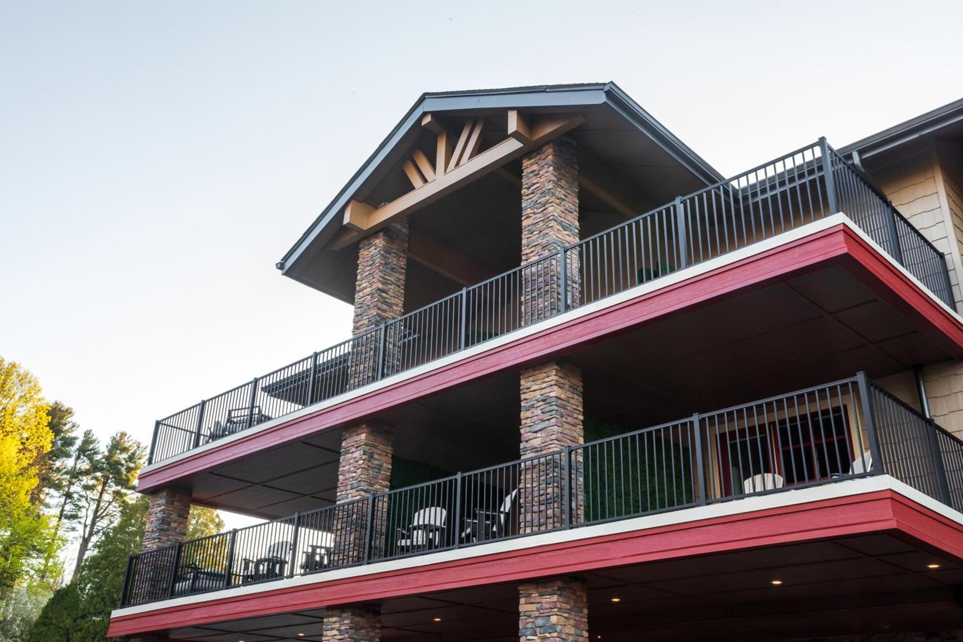 The Embers Hotel photo 59